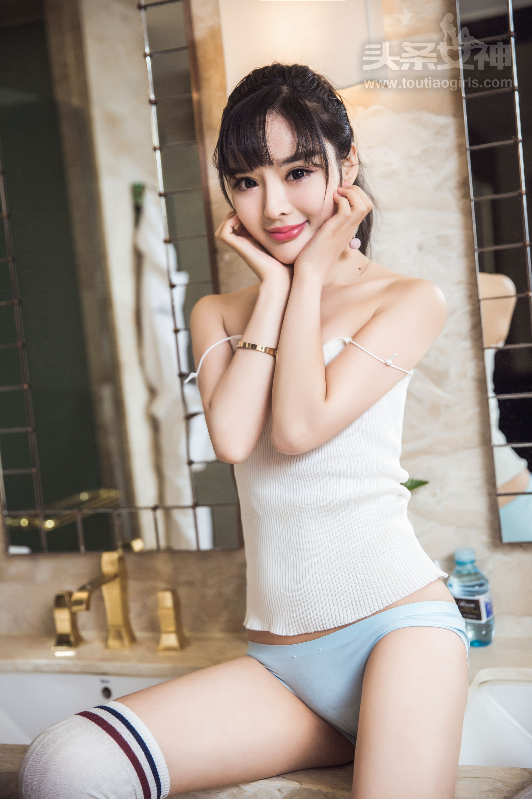 Zhou Xiyan's Sweet and Sweet and Sweet is Me Headline Goddess