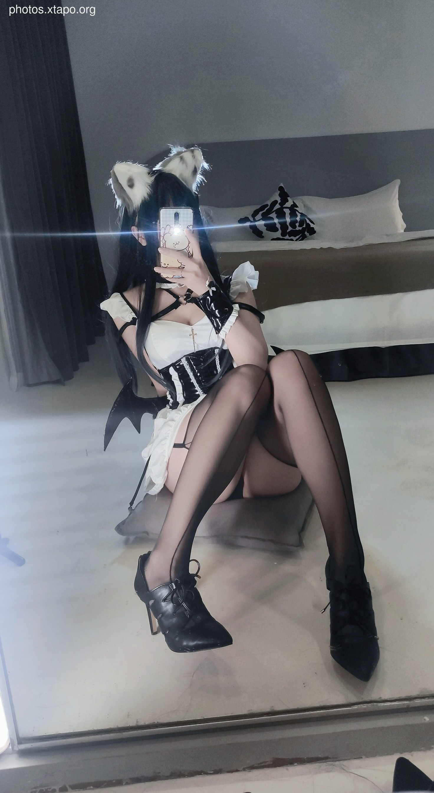 Lausanne W Yizi Cat Ear Little Demon