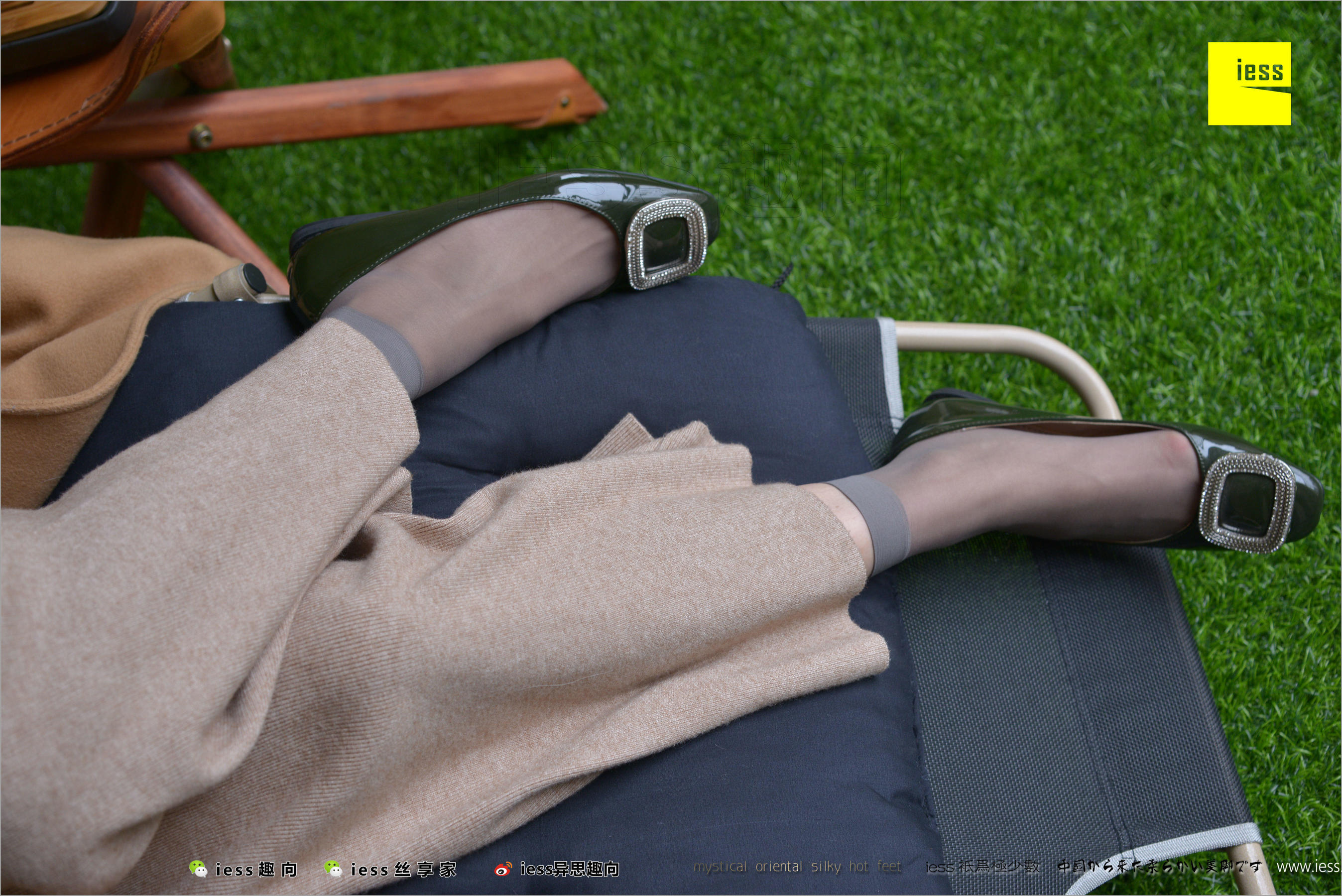 Xiaoyu's Little Feather, Ship socks, short silk and peace shoes streamlined version Different Thoughts to IESS Silk Foot Bento 218