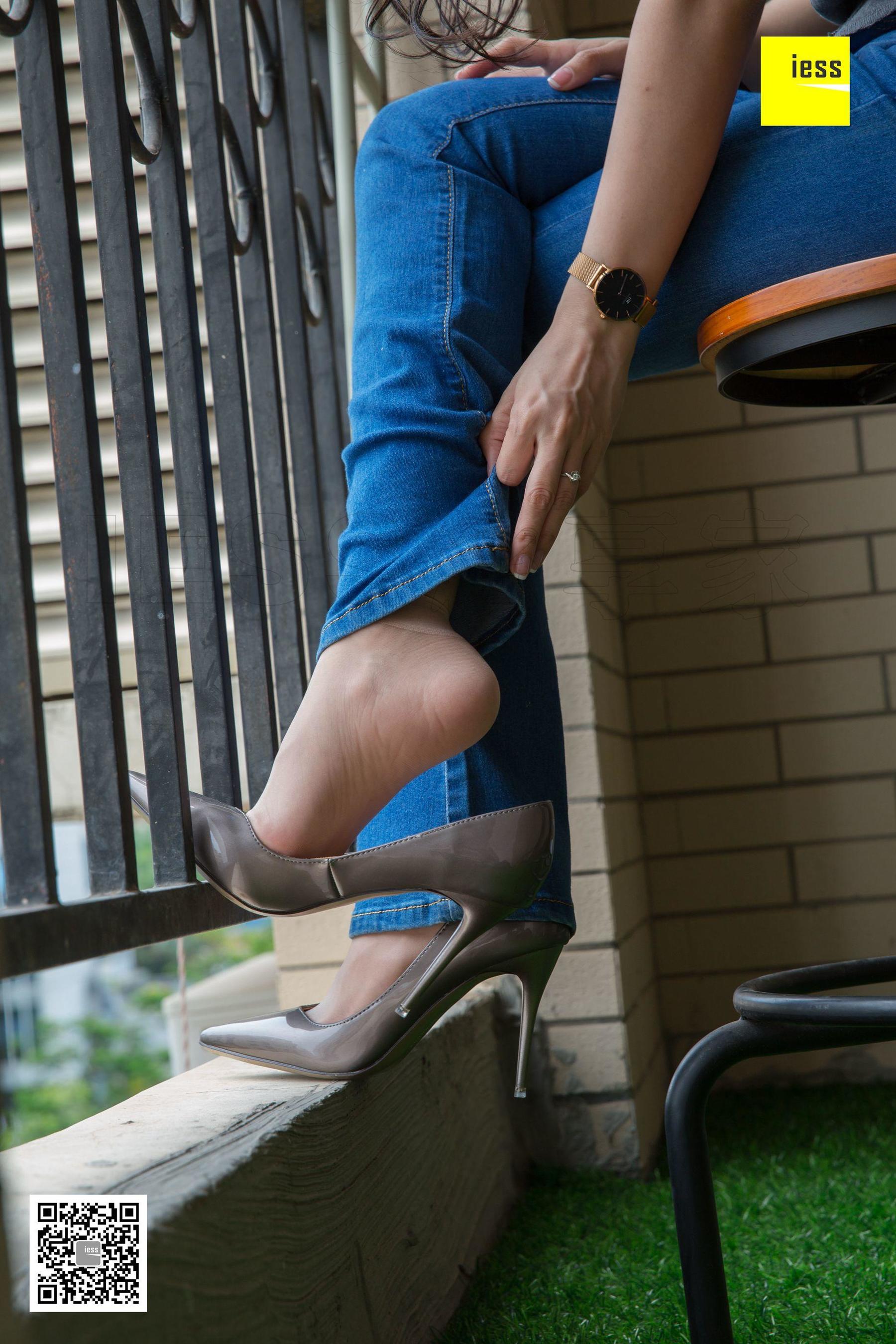 Spicy Mom Junjun The Bar Mom's Fan Toules Pants Short Silk Different Thoughts to IESS Silk House 236