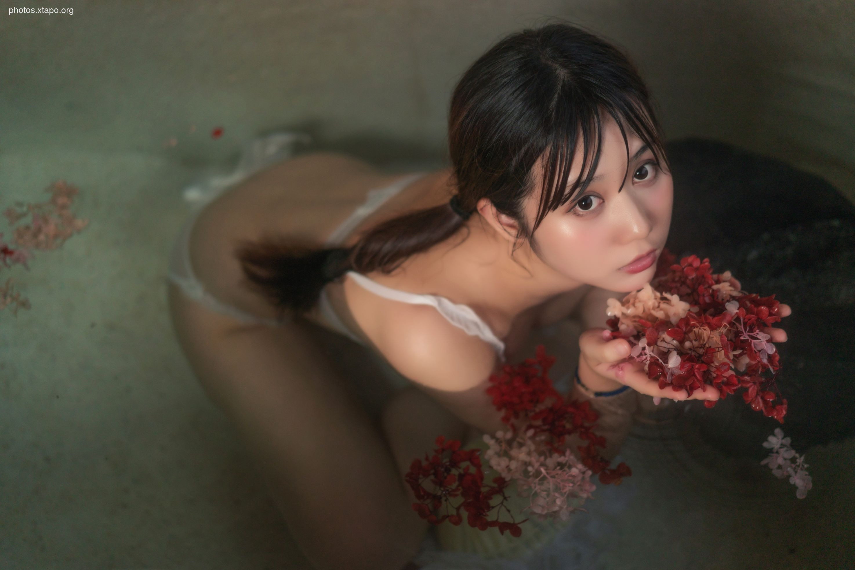 Kagami-chan-Elopement Hot Spring 28P