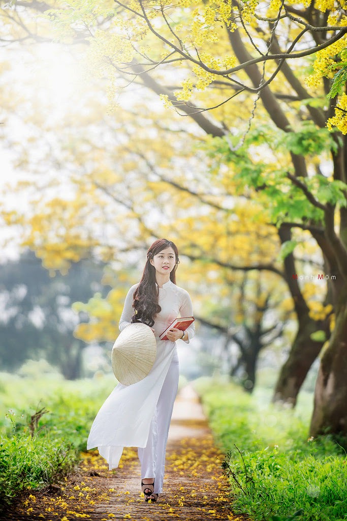 The road, between the pain The pain is just enough to miss each other, smile | Like ca