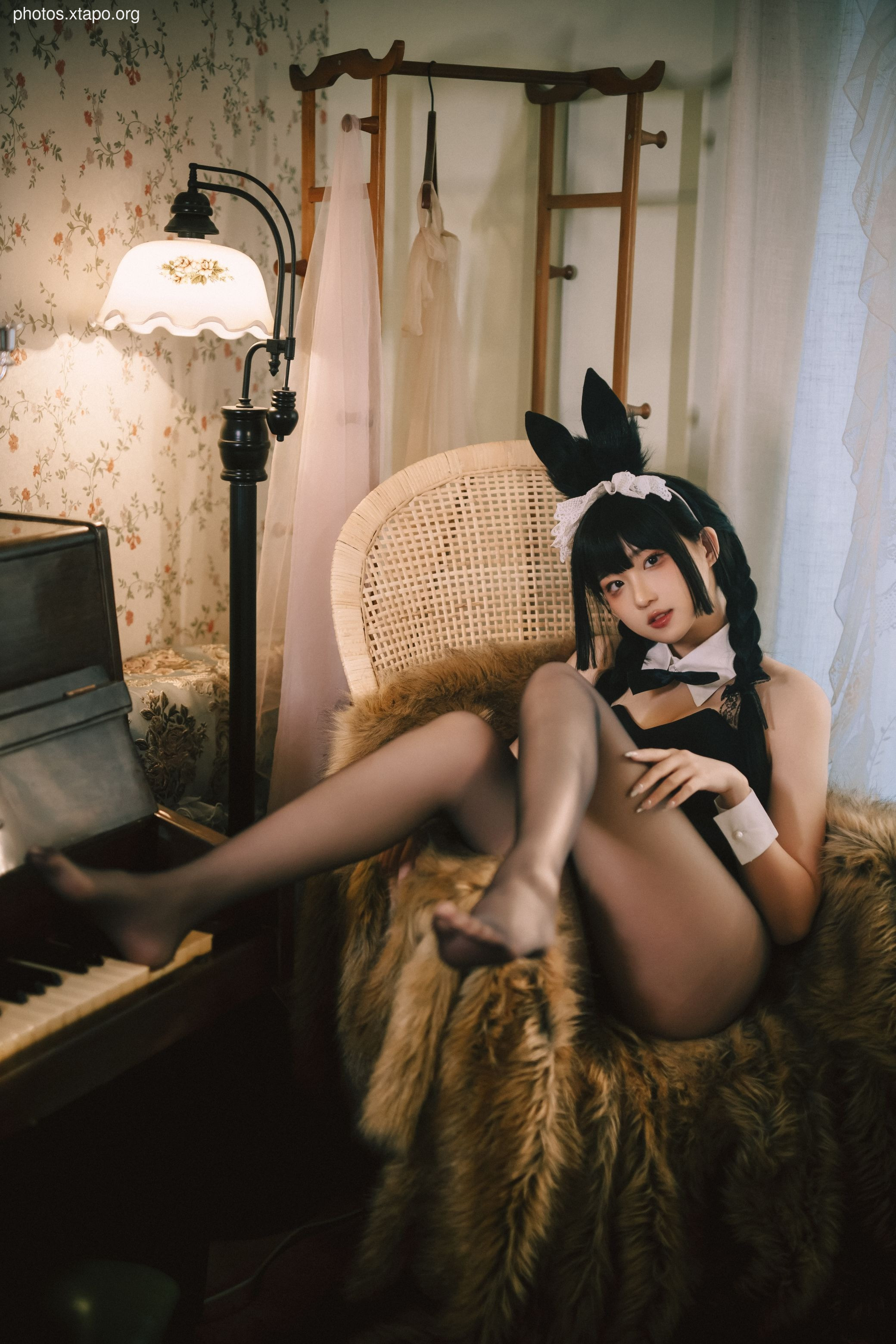 Vasteah Crayfish Rabbit Girl Theme Book