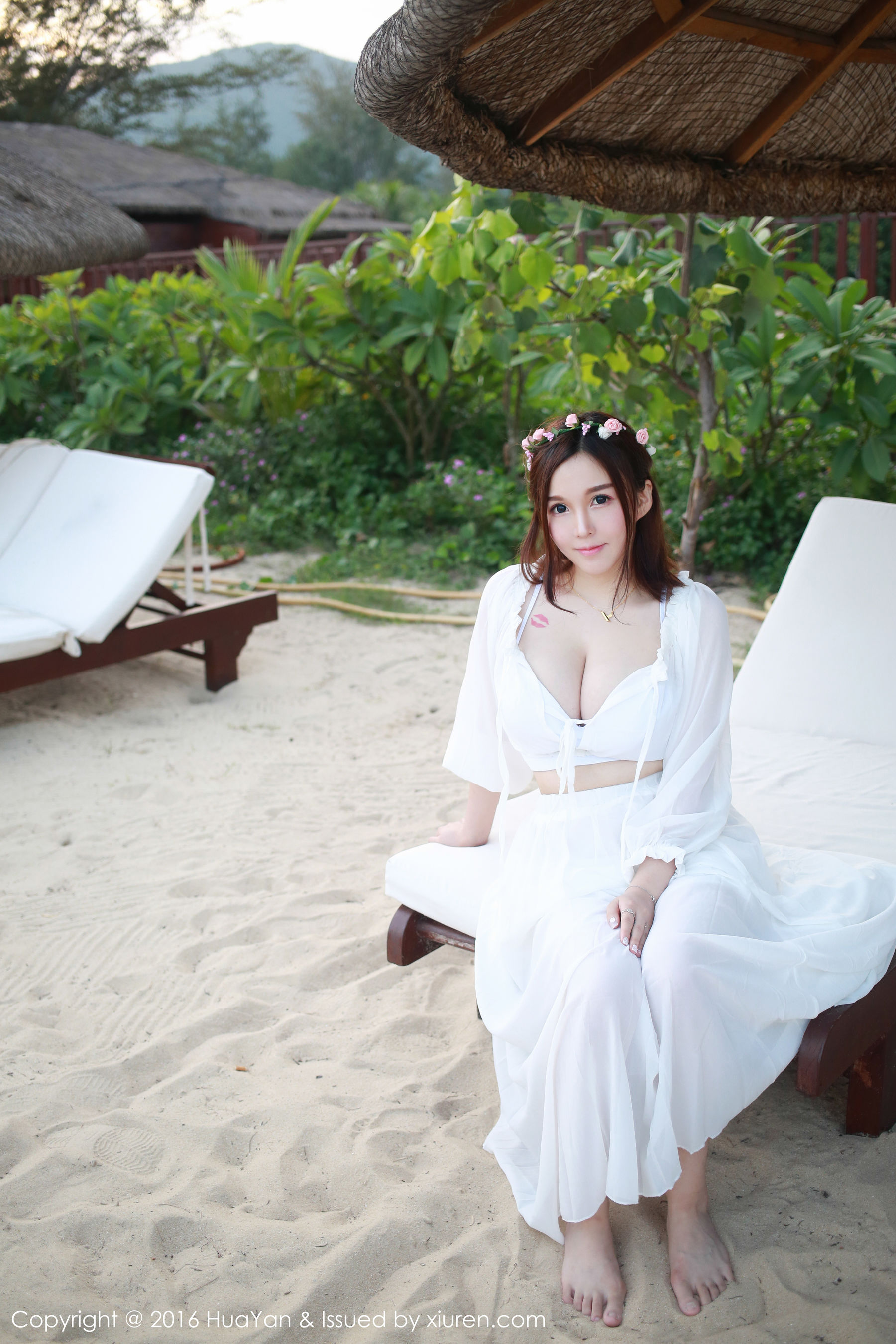 Shen Mao OFF Sanya Travel Tip No. 2 Hua Yan Yan Huayan Vol.012