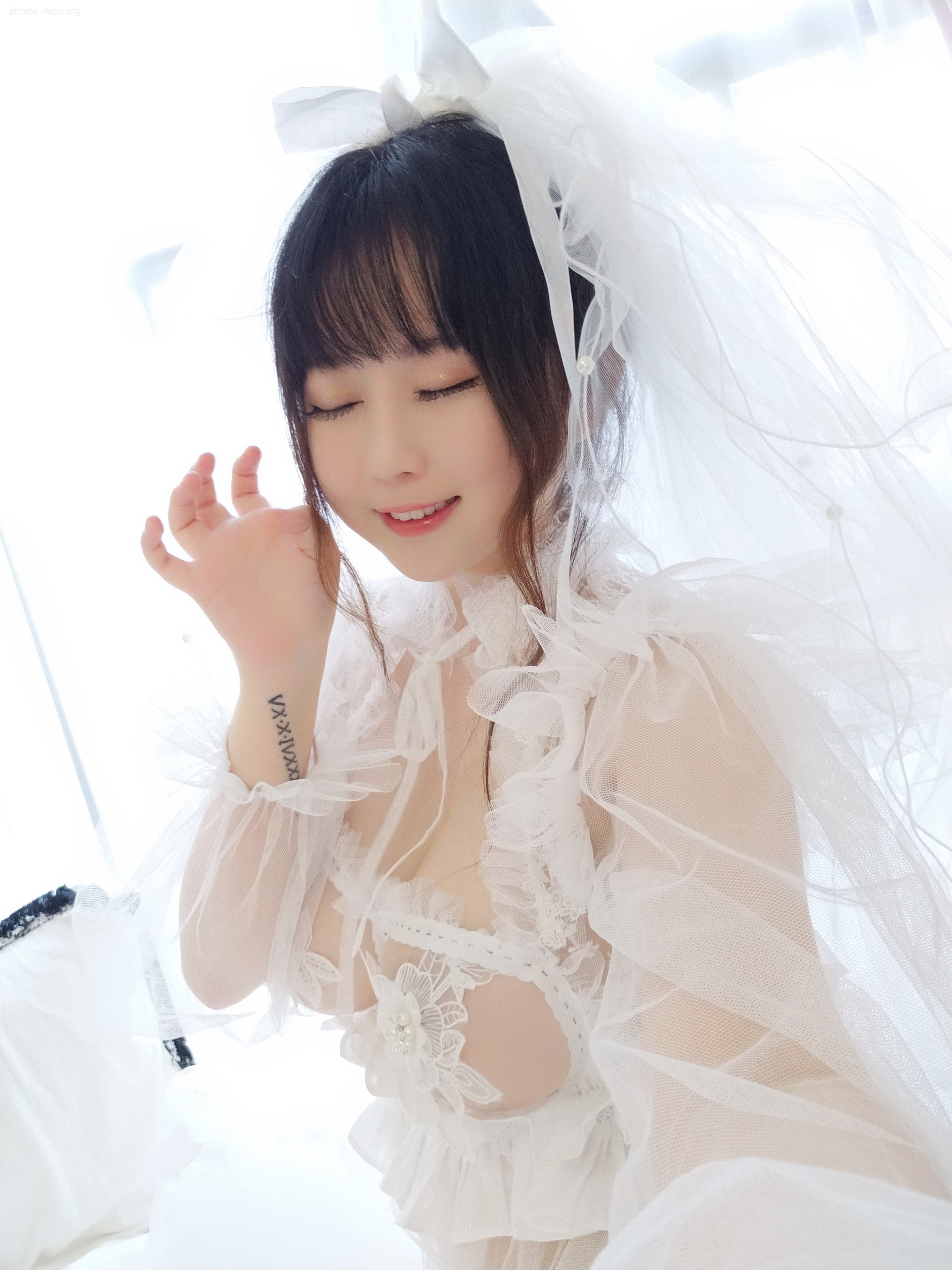 Its Yi-chan, the brides bride