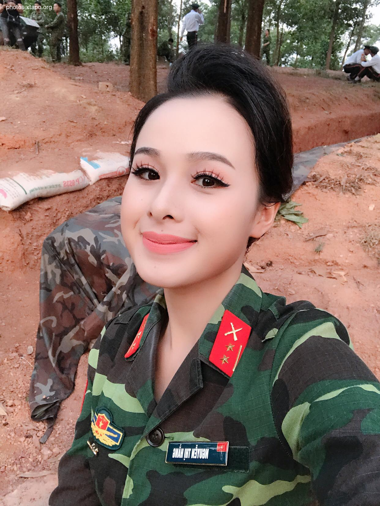 Nguyen Thi Hang,