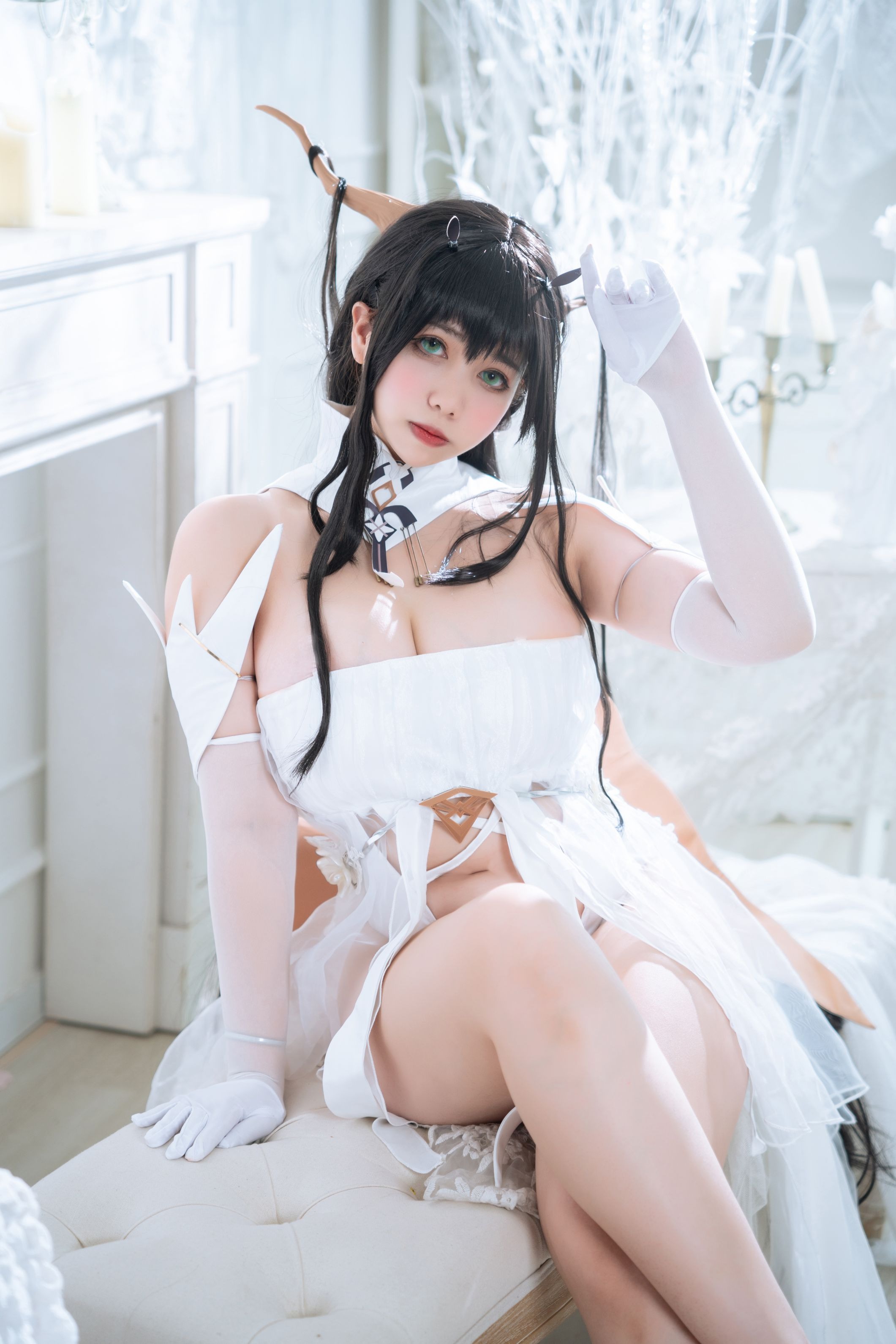 Charm Hitomi Meroko 001 Blue Line Real Estate 53P-486MB