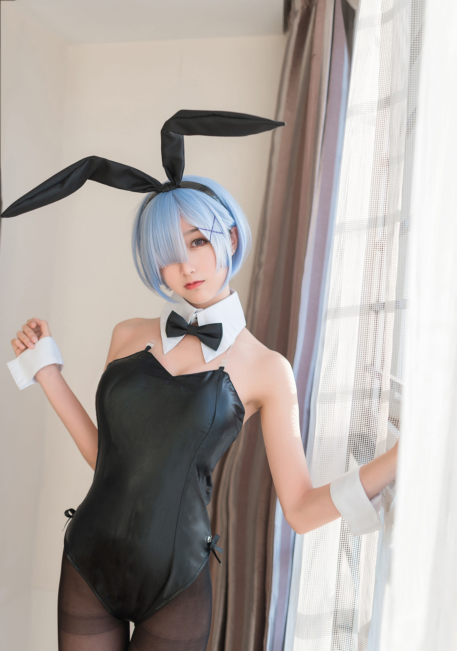 COS Welfare Miss Meng Shi Mu Mianmian Owo -Rim Bunny Girl