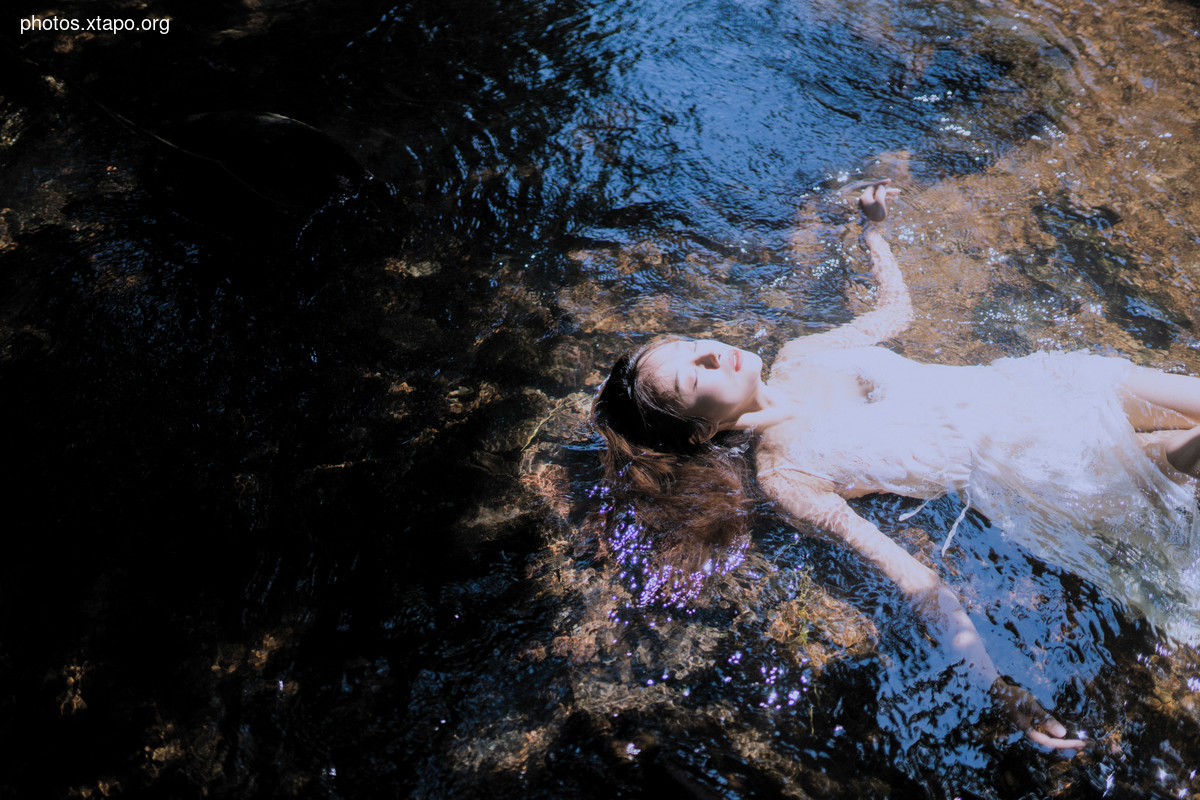 Thai Cuu Tue 蔡九 歲