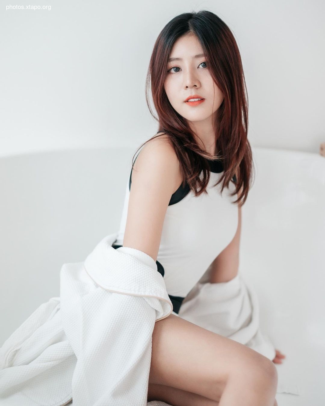 Newze Chic (mostly playing AIG)