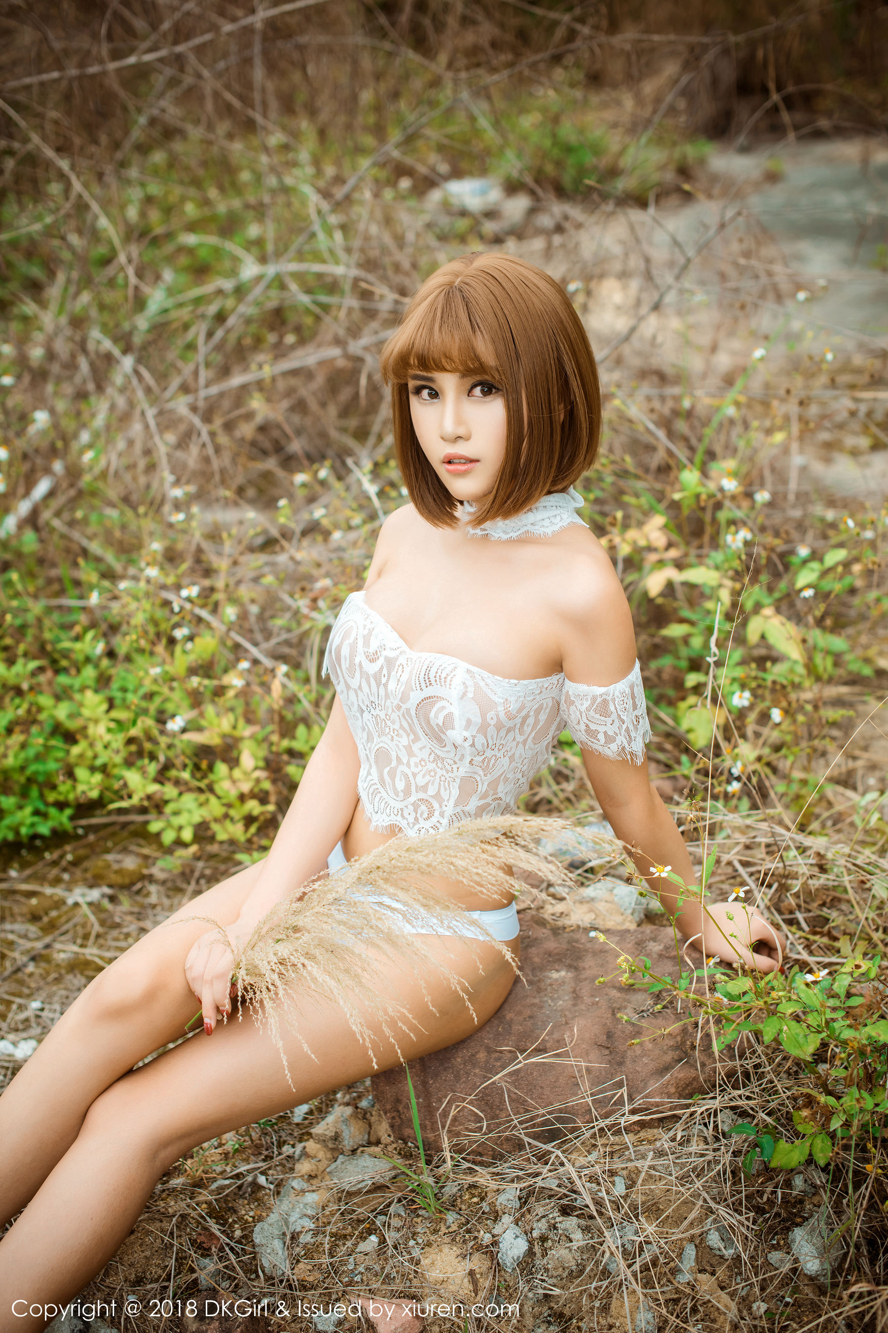 Mengbaoer Boa Youth Pure Beauty and Wilderness Outdoor Exam Royal Girl DKGIRL Vol.074