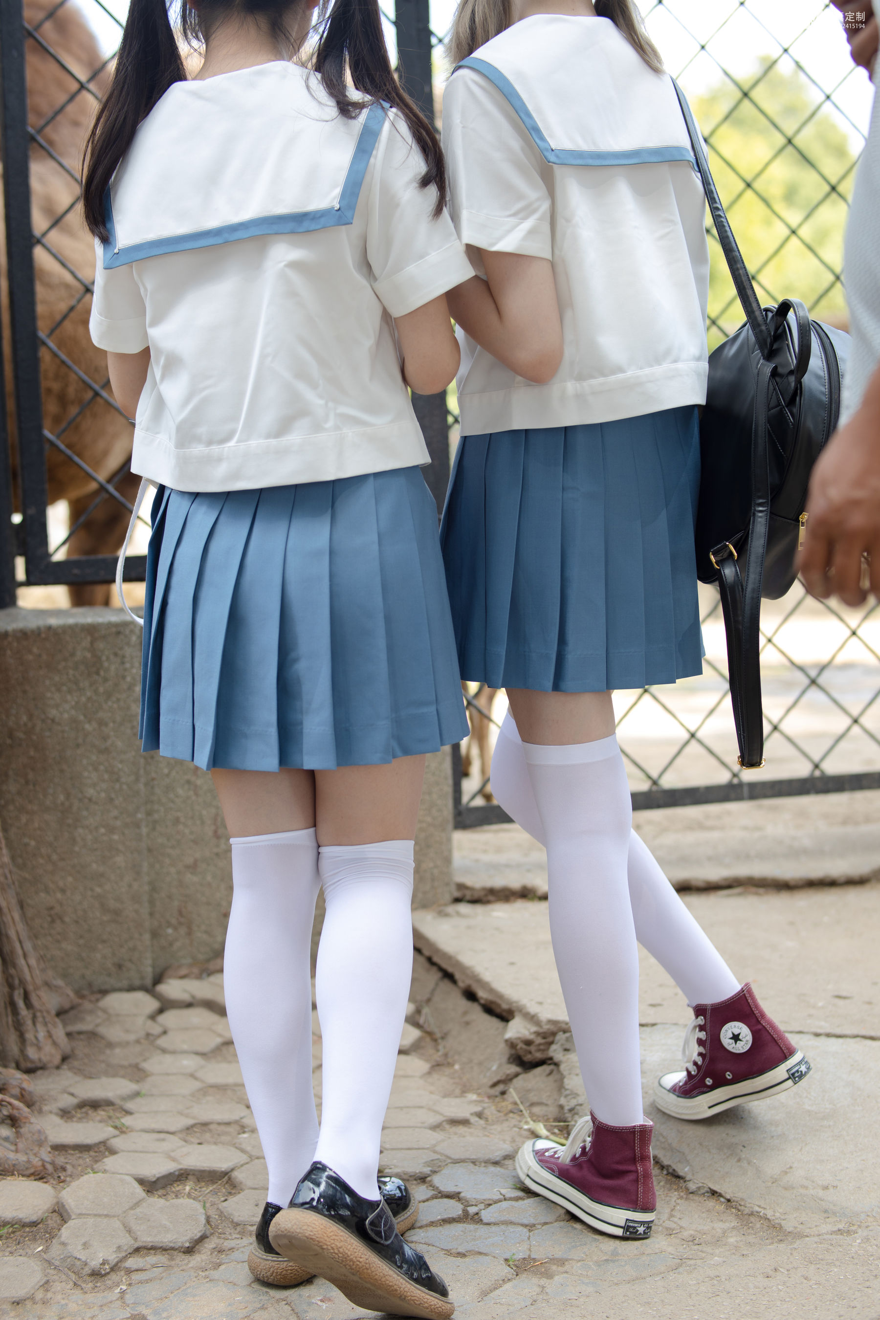 Mori Consortium JKFUN-025 Mo Mo & amp; AIKA 80D white silk overweight socks