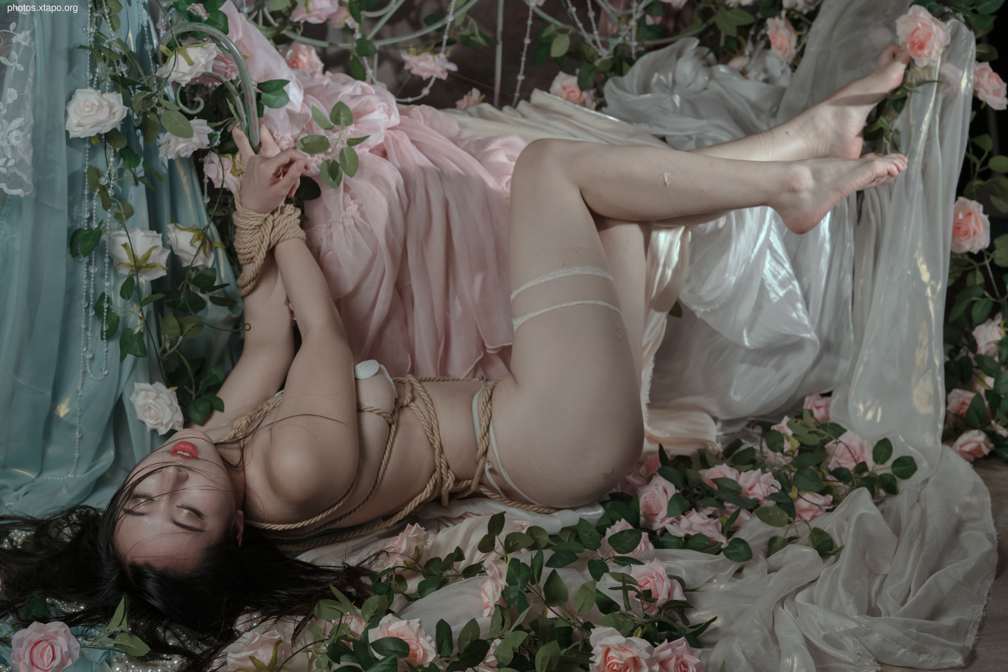 Yunxi Creek -Milk Peach Rose Rope Art 50p1v -933MB