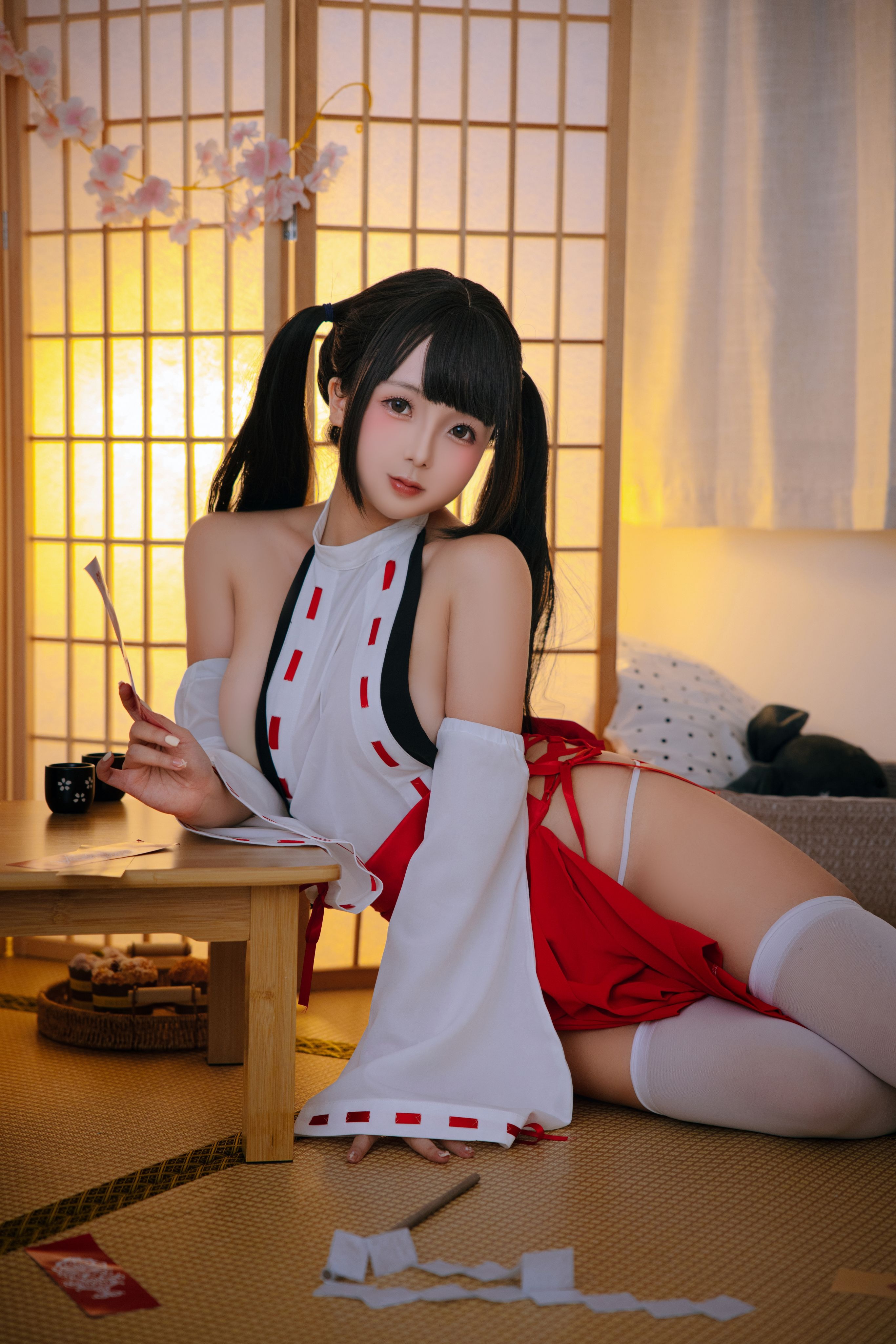 Hinako Hinako Miko 131P