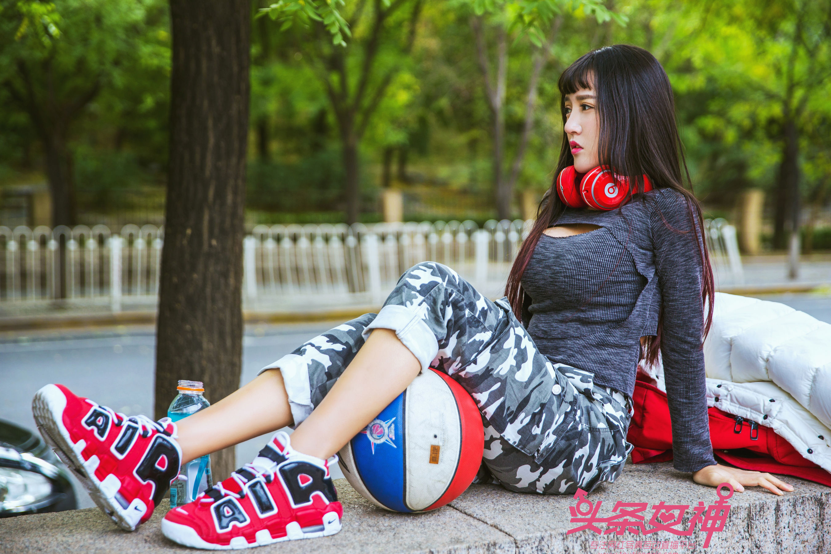 Dahan Your Basketball Baby Girlfriend Toutiaogirls