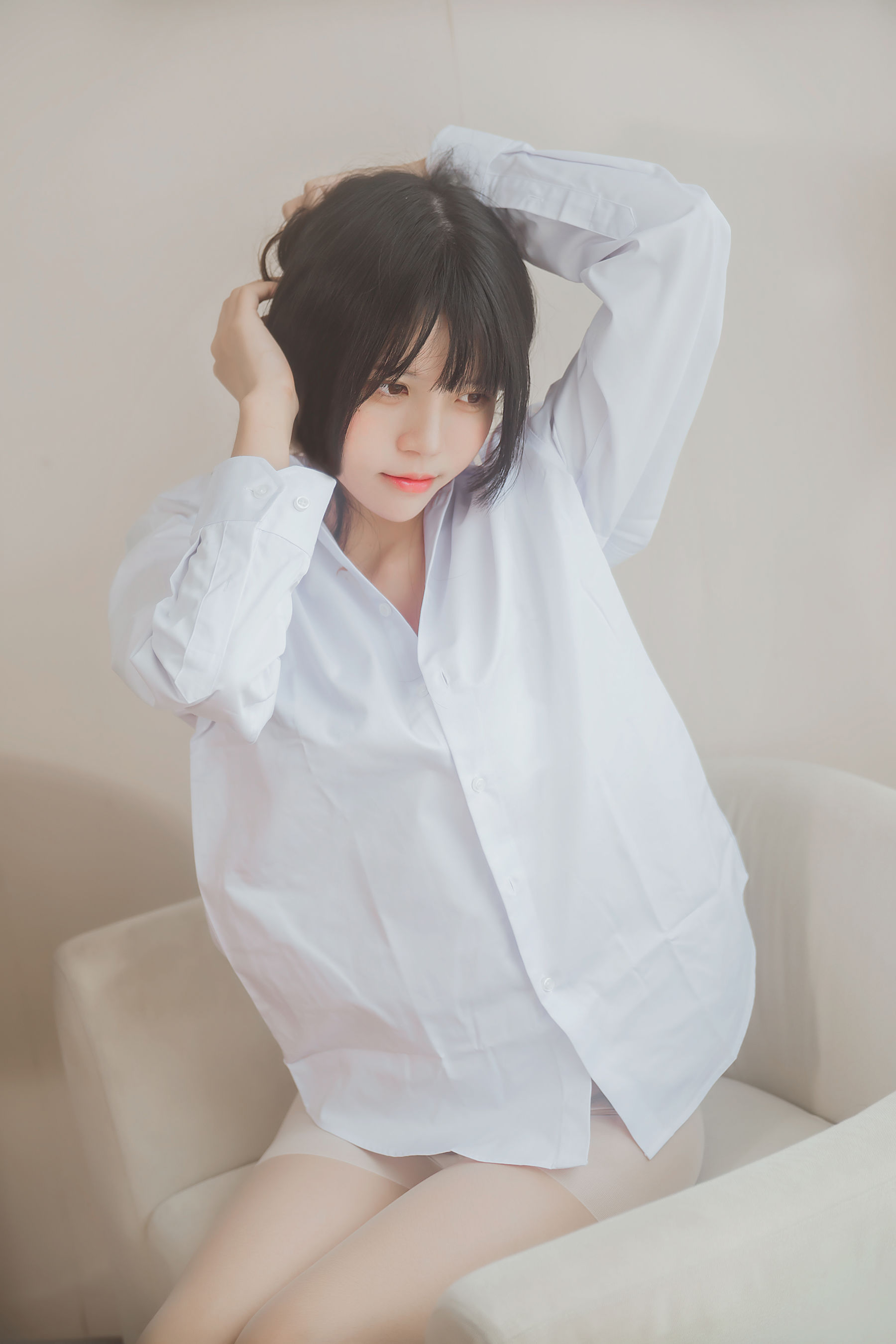 Loli cos 喵 -White Shirt Express