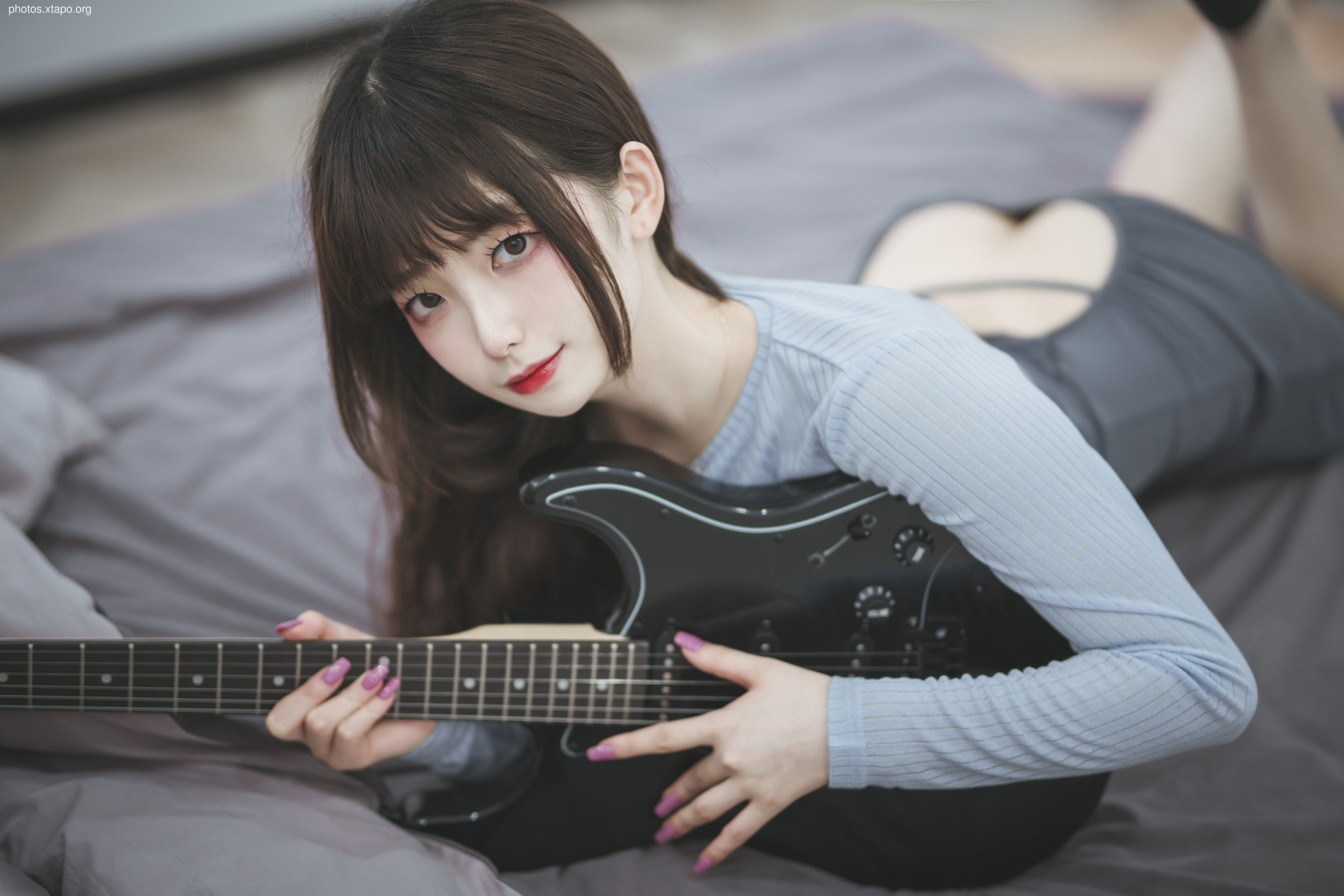 Fengjiang Guitar Sister