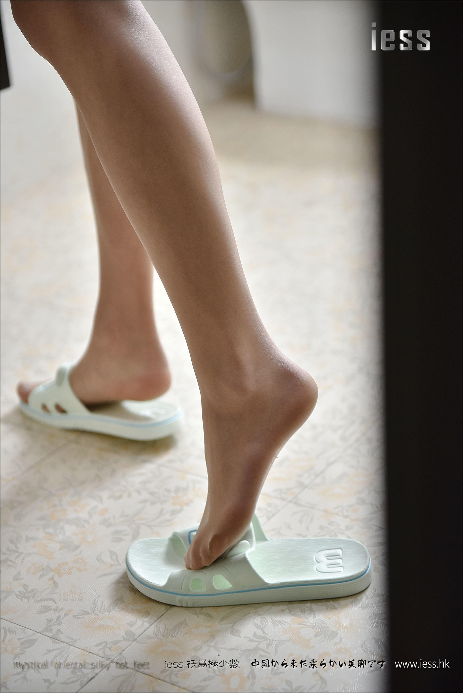 Silk Foot Bento 092 Little Liusi Foot Scenario Seven Sisters' Weekend