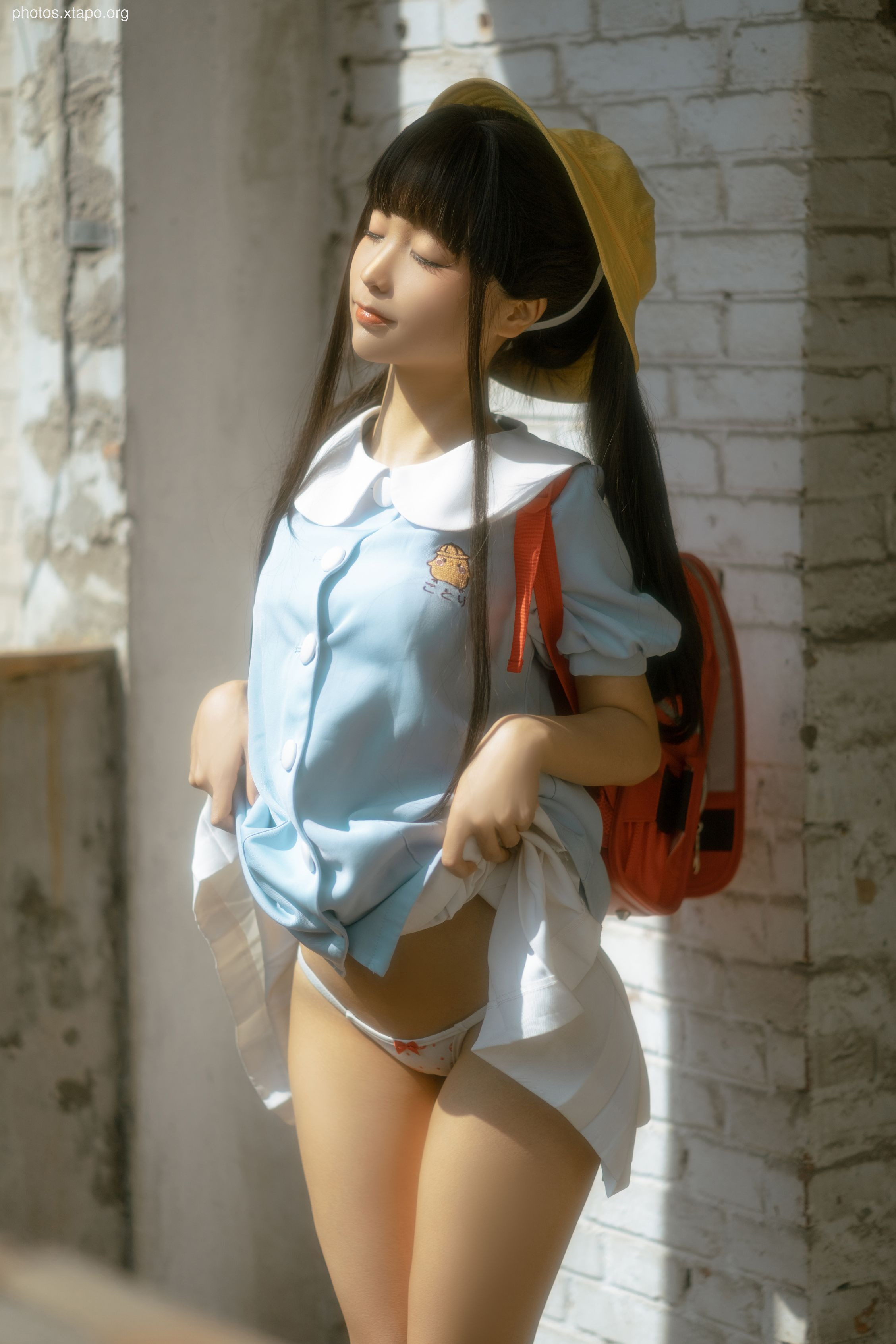 Stupid Momo -Little Yellow Hat Gentleman Edition 156p -1.49g