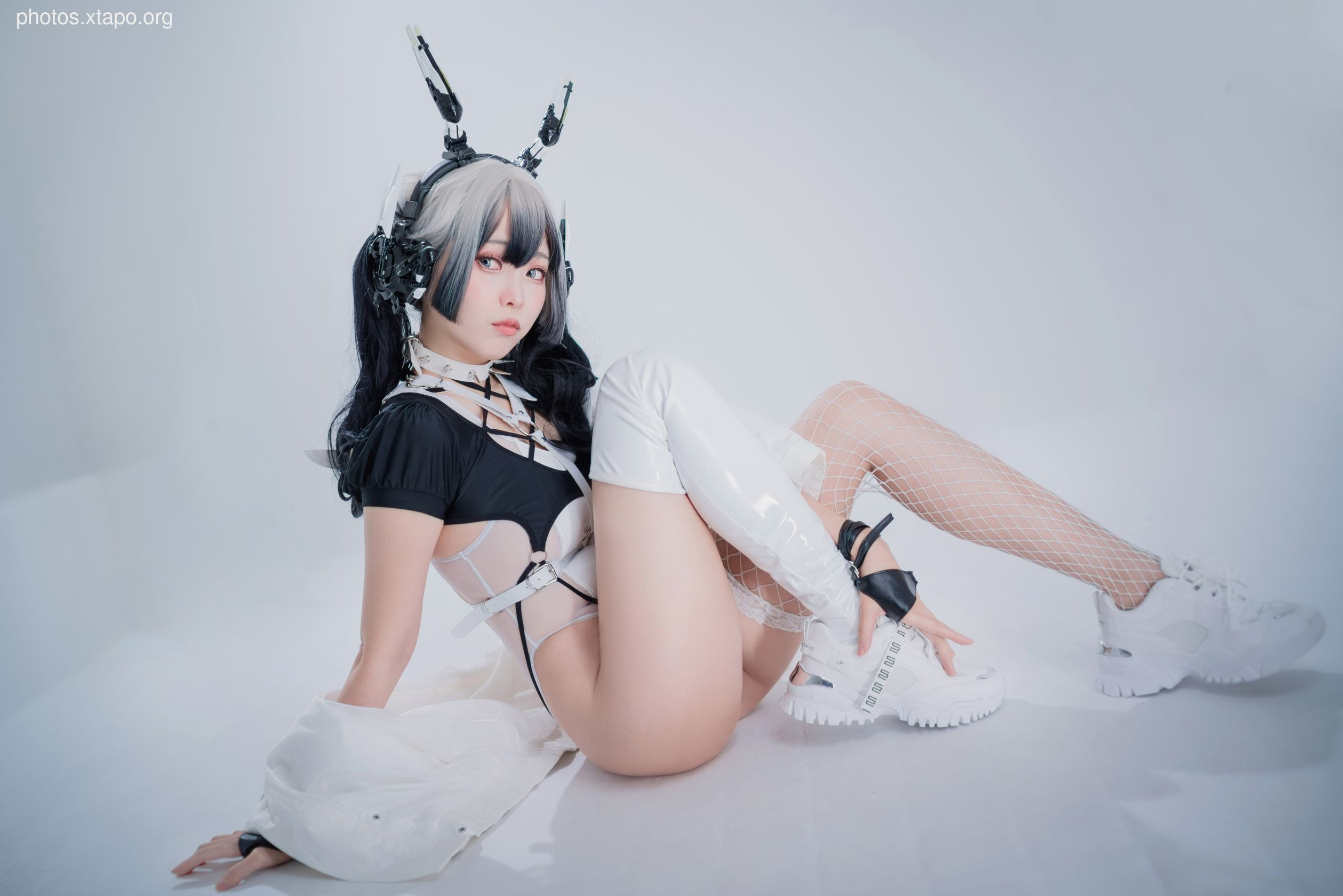 D- White cybergirl