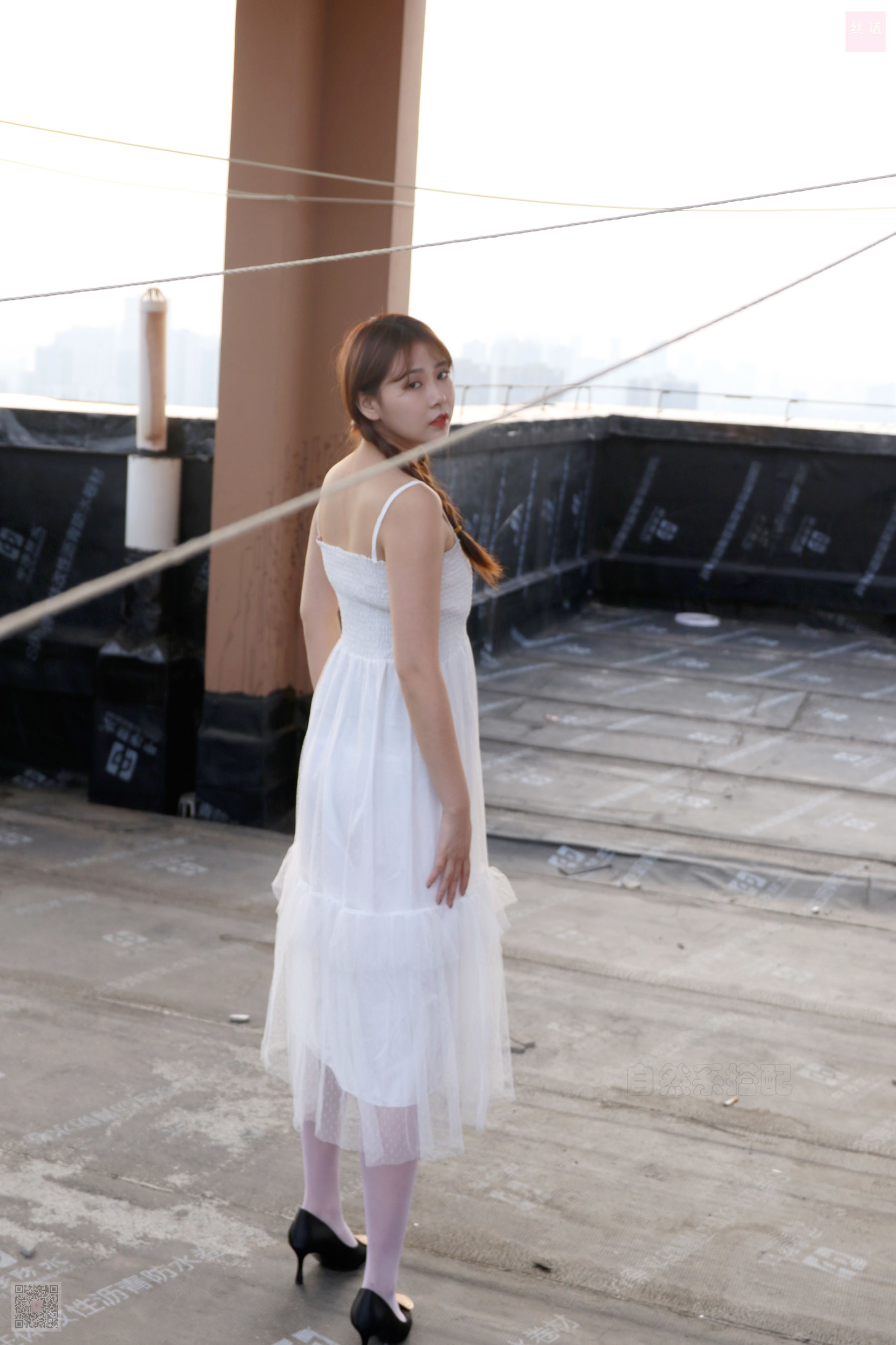 Sihua SH021 girl who dances in the rooftop of Su Yu