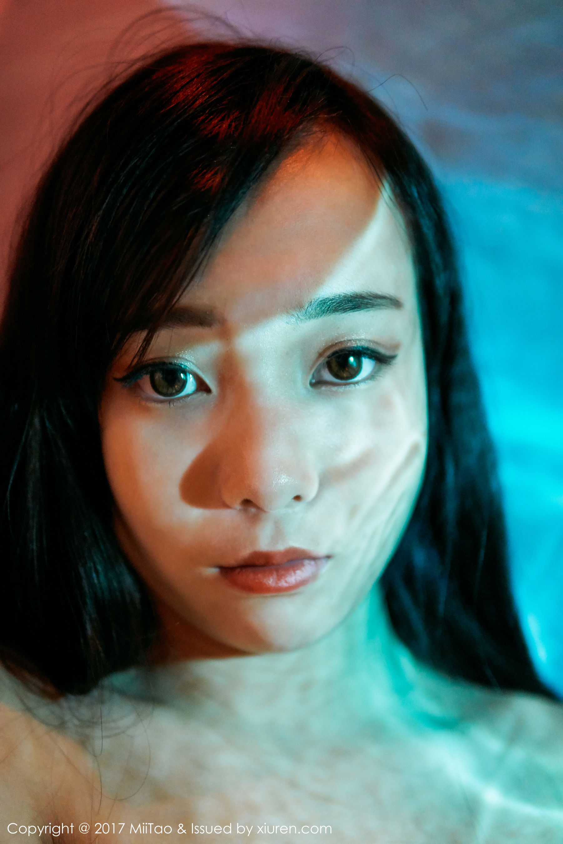 Ruixin Human Photography Under the Light Miitao Vol.086