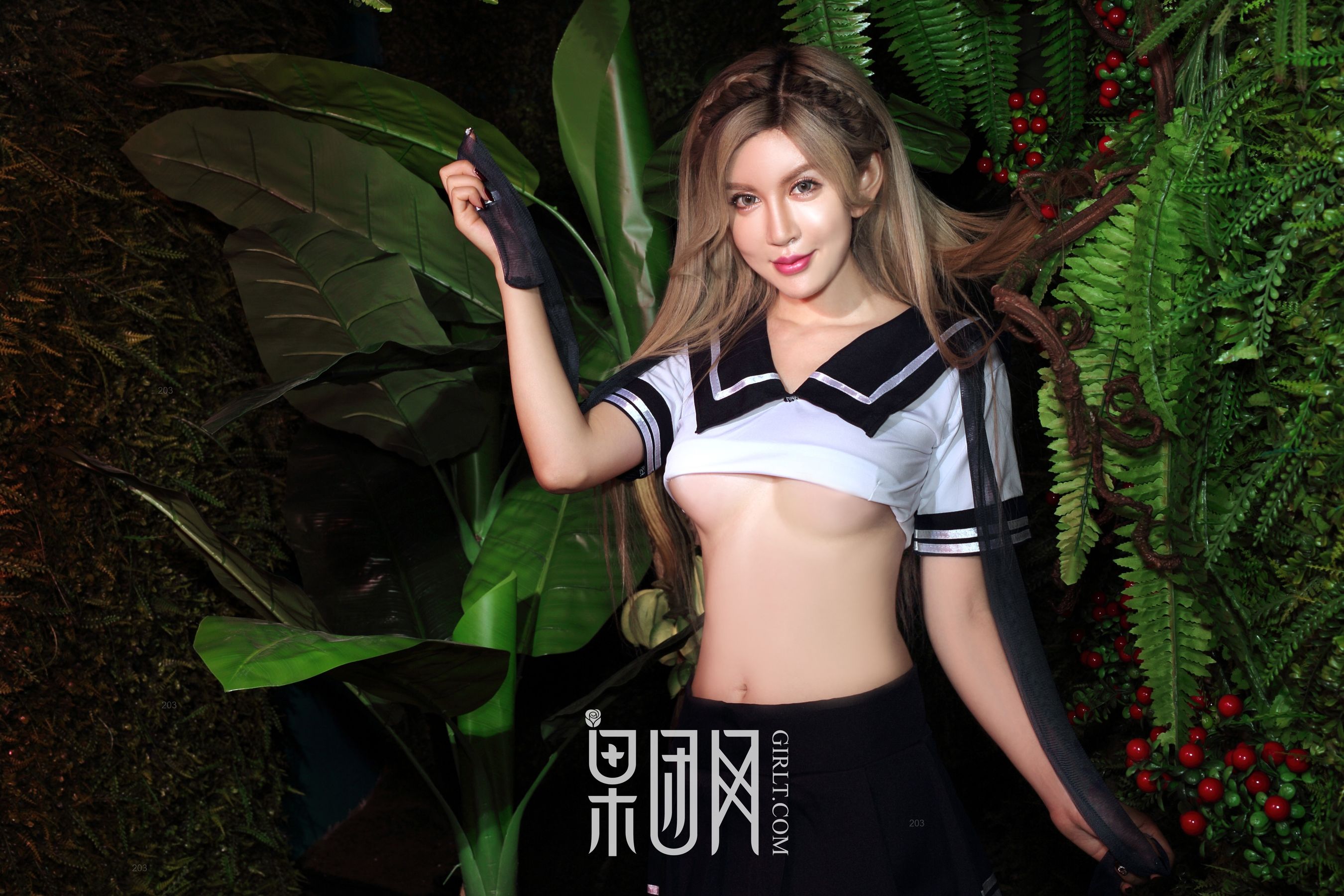 Zhang Linxi's Fa Bi -Eye Mixed Campus Nurses Want to Cover and Resort Fruit Group Girlt No.001