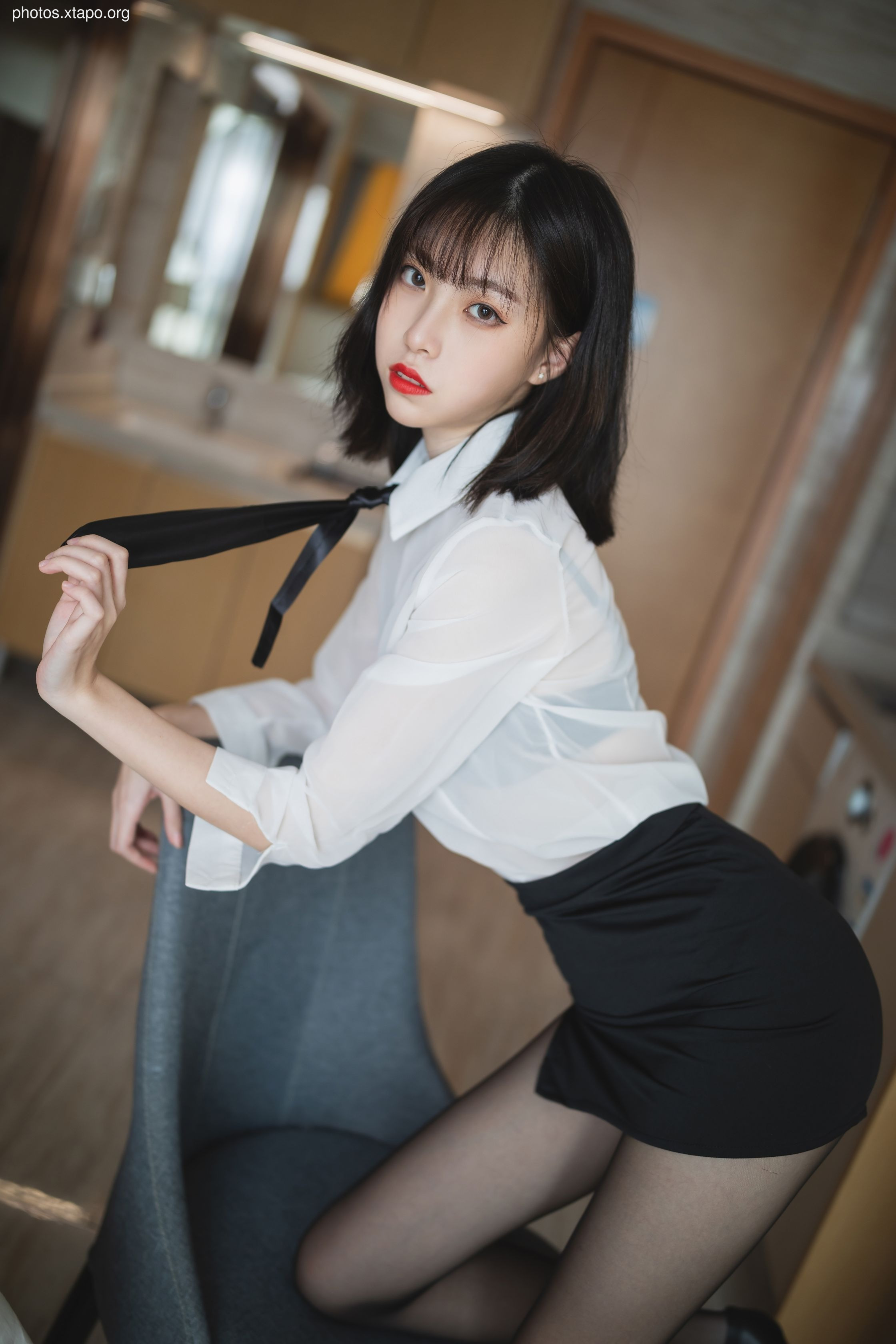 Xu Lan No.002 OL Uniform 41p-587MB