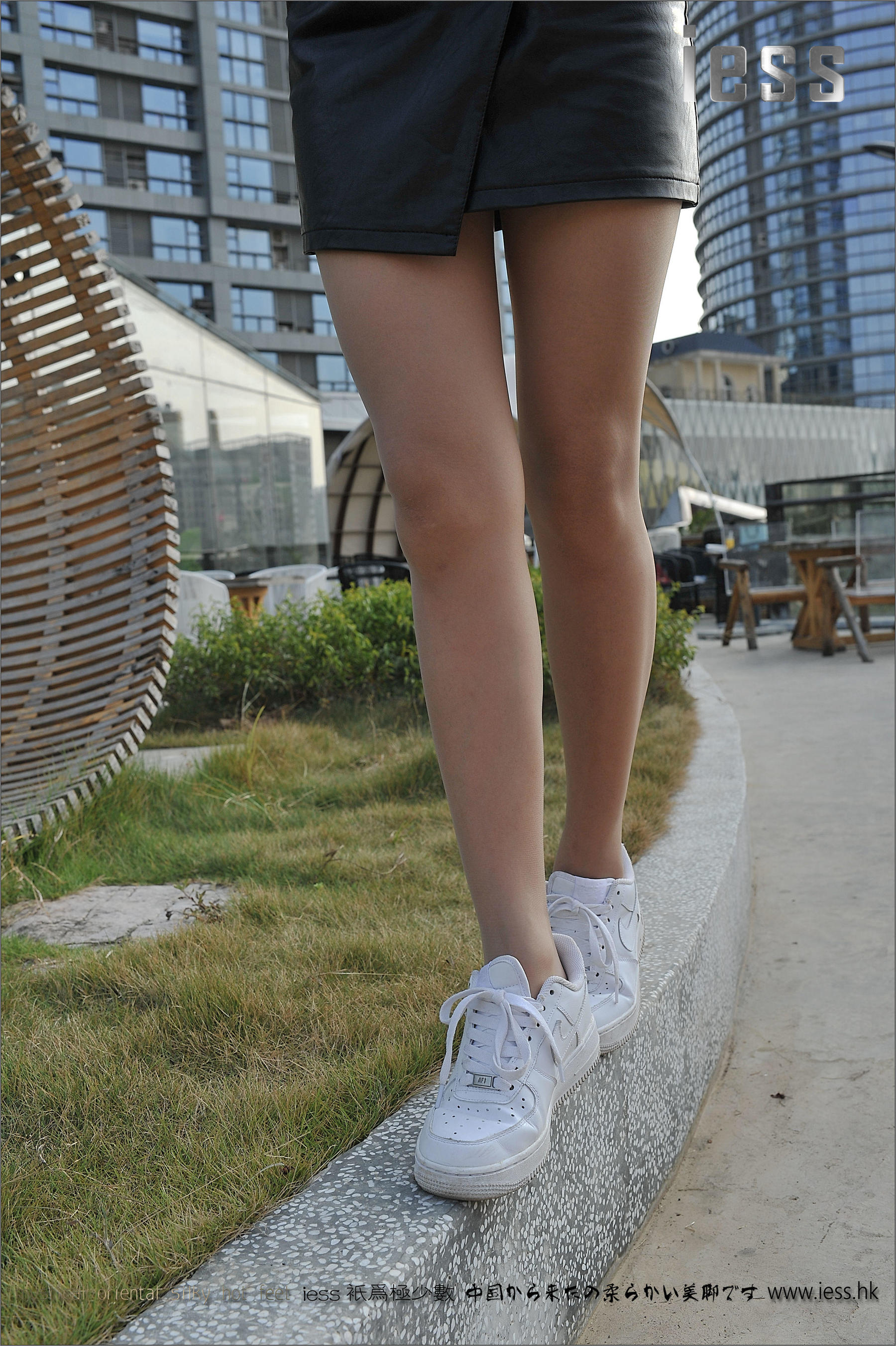 Silk Foot Bento 037 SASA SASA Sneakers Pork Silk Collection Edition