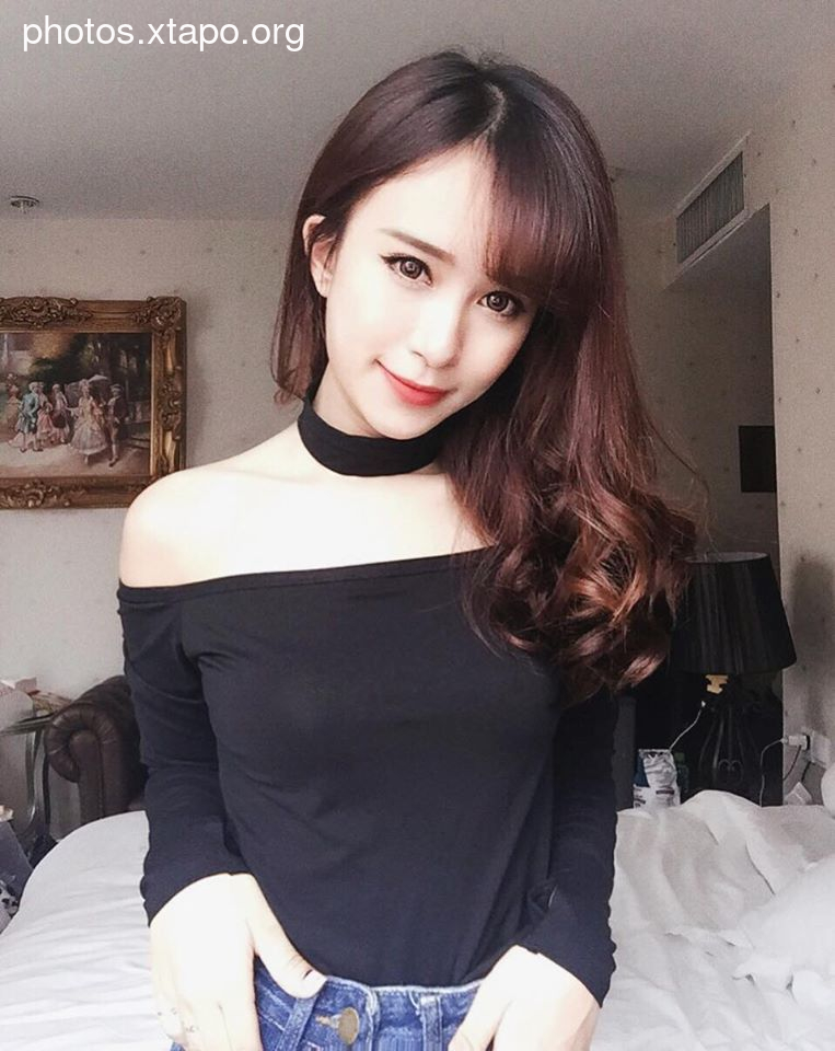 Thu Phuong Tran Temperament Lovely Picture and Photo