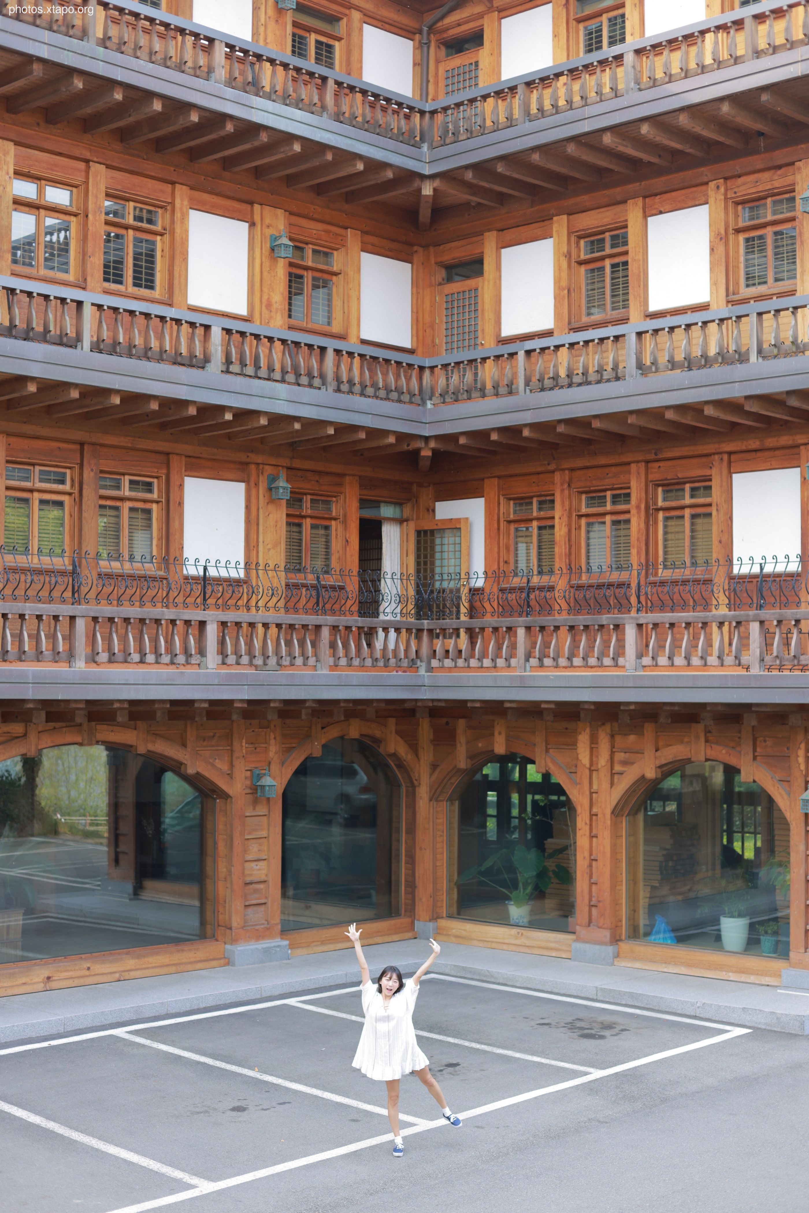 Eunji Pyo - NO.06 Eunji’s Digital Photobook 2022-2 FALL 160P1V-1.05GB