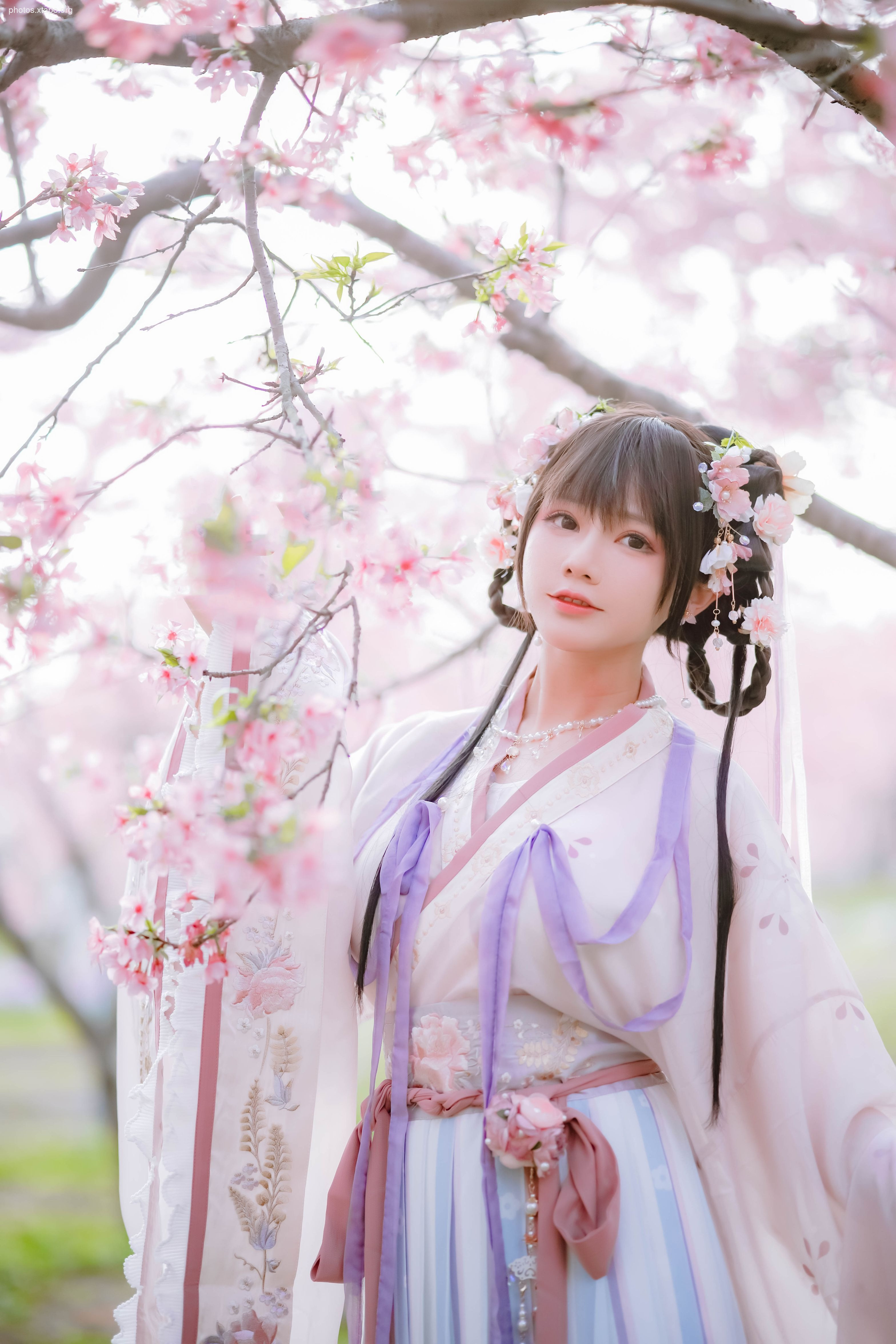 Nyako - Sakura Hanfu Flower God Prayers 52P-219MB