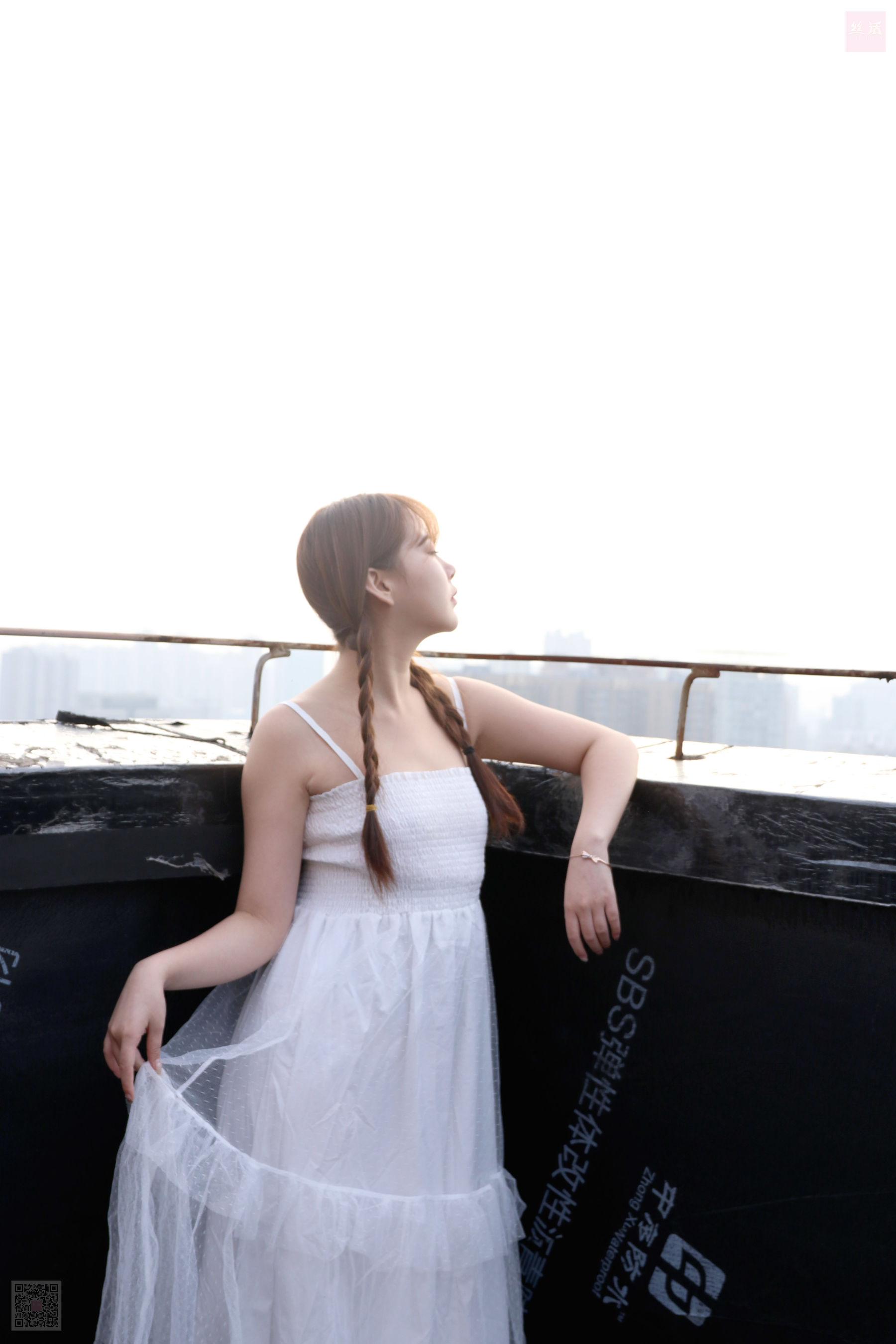 Sihua SH021 girl who dances in the rooftop of Su Yu