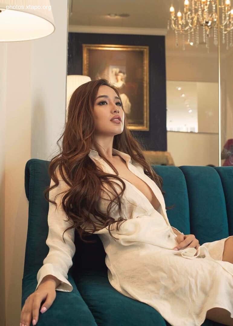 Mai Phuong Thuy