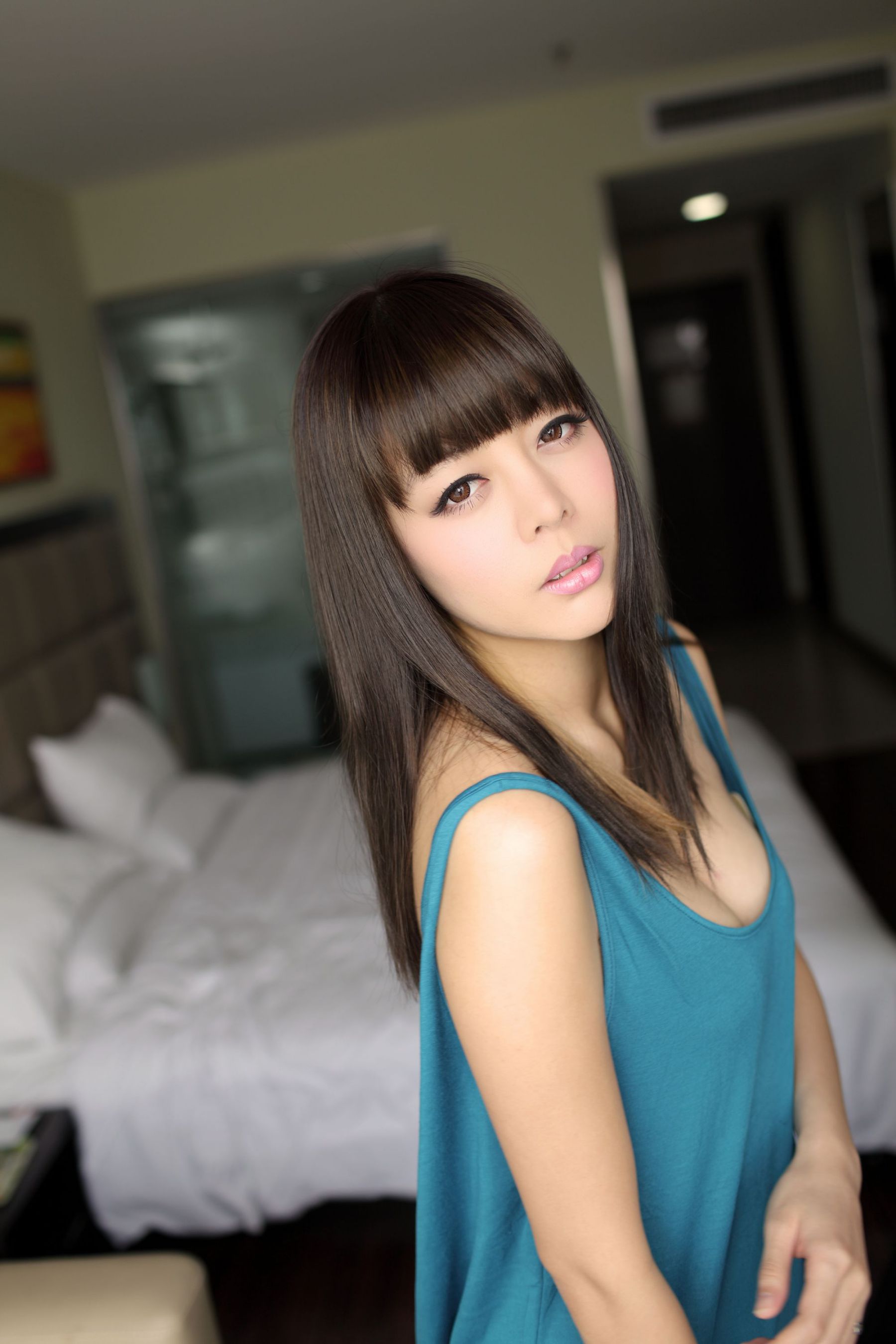 Du Viki Hotel Shooting Three Sets Xiuren No.001