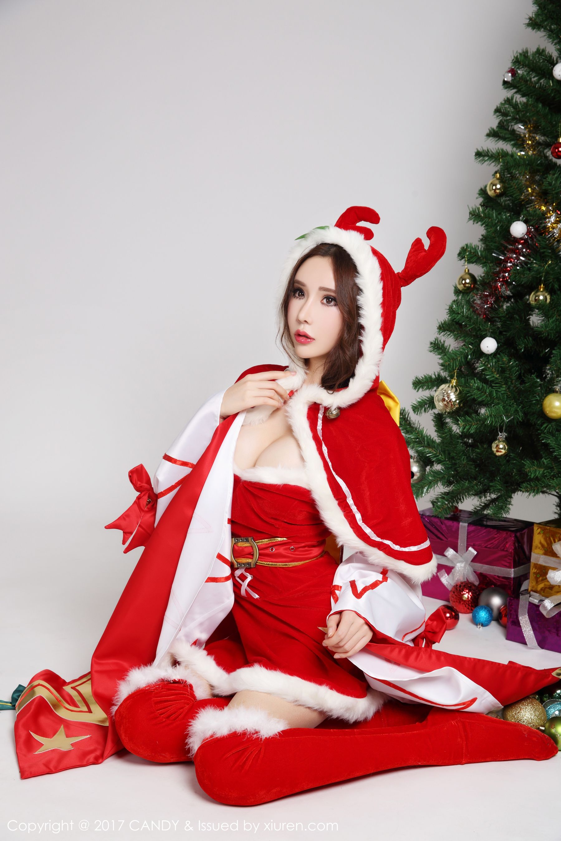 Meng Qiqi/Prince's Princess/Unknown Christmas Gift Net Red Pavilion Candy Vol.047