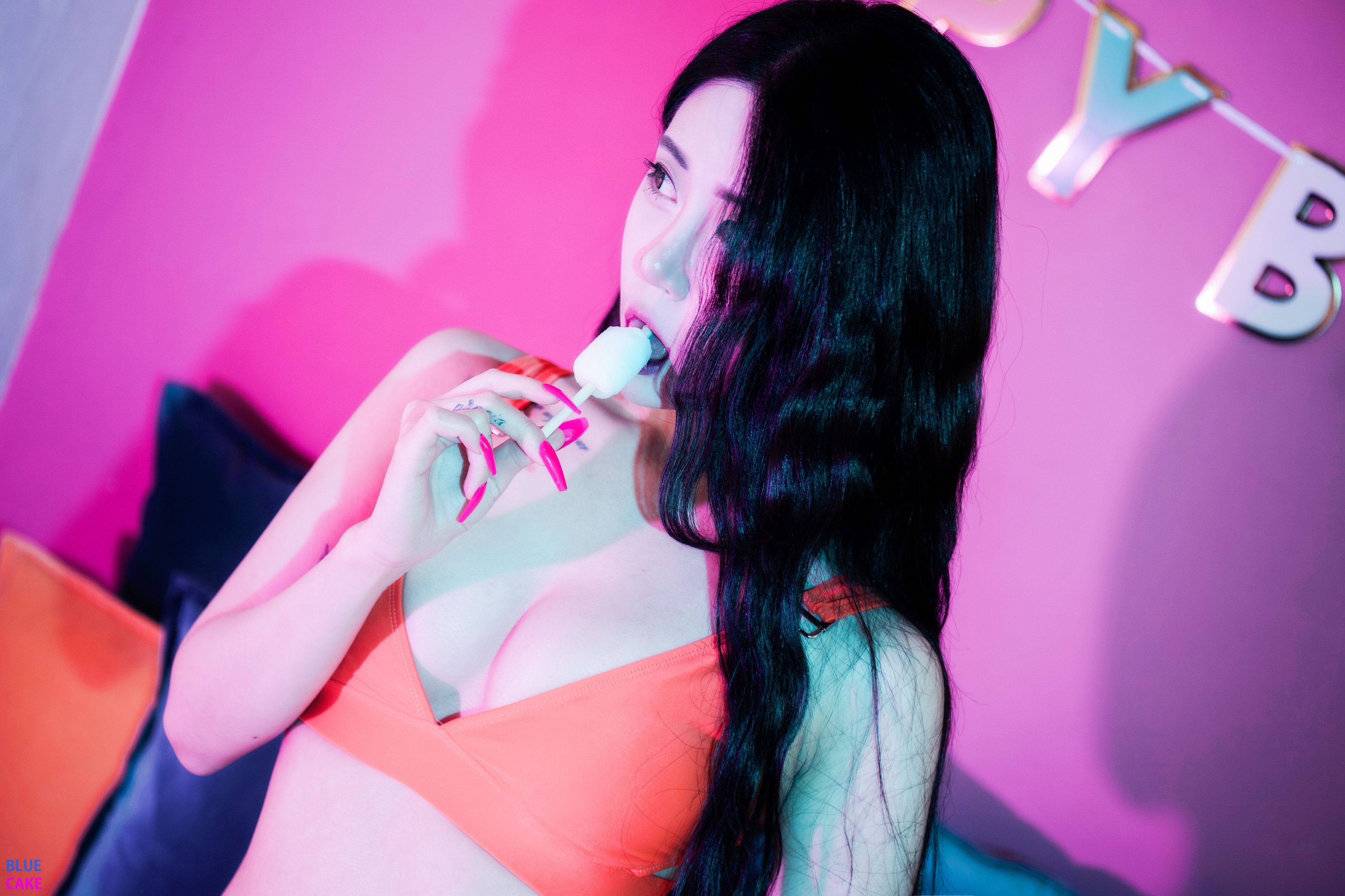 Bomi (보미) - BLUECAKE Happy Bomiday 95P-1.14GB