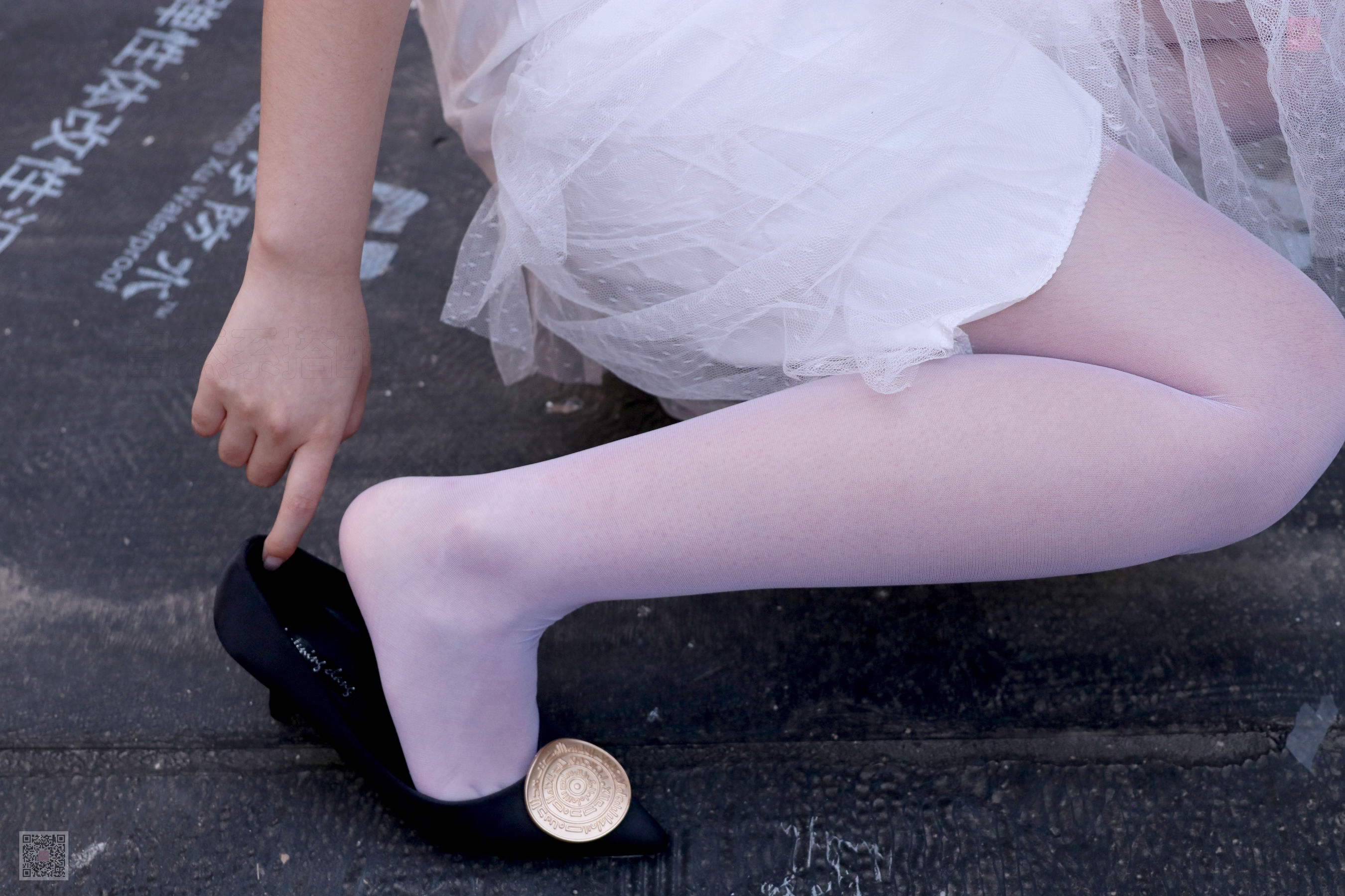 Sihua SH021 girl who dances in the rooftop of Su Yu