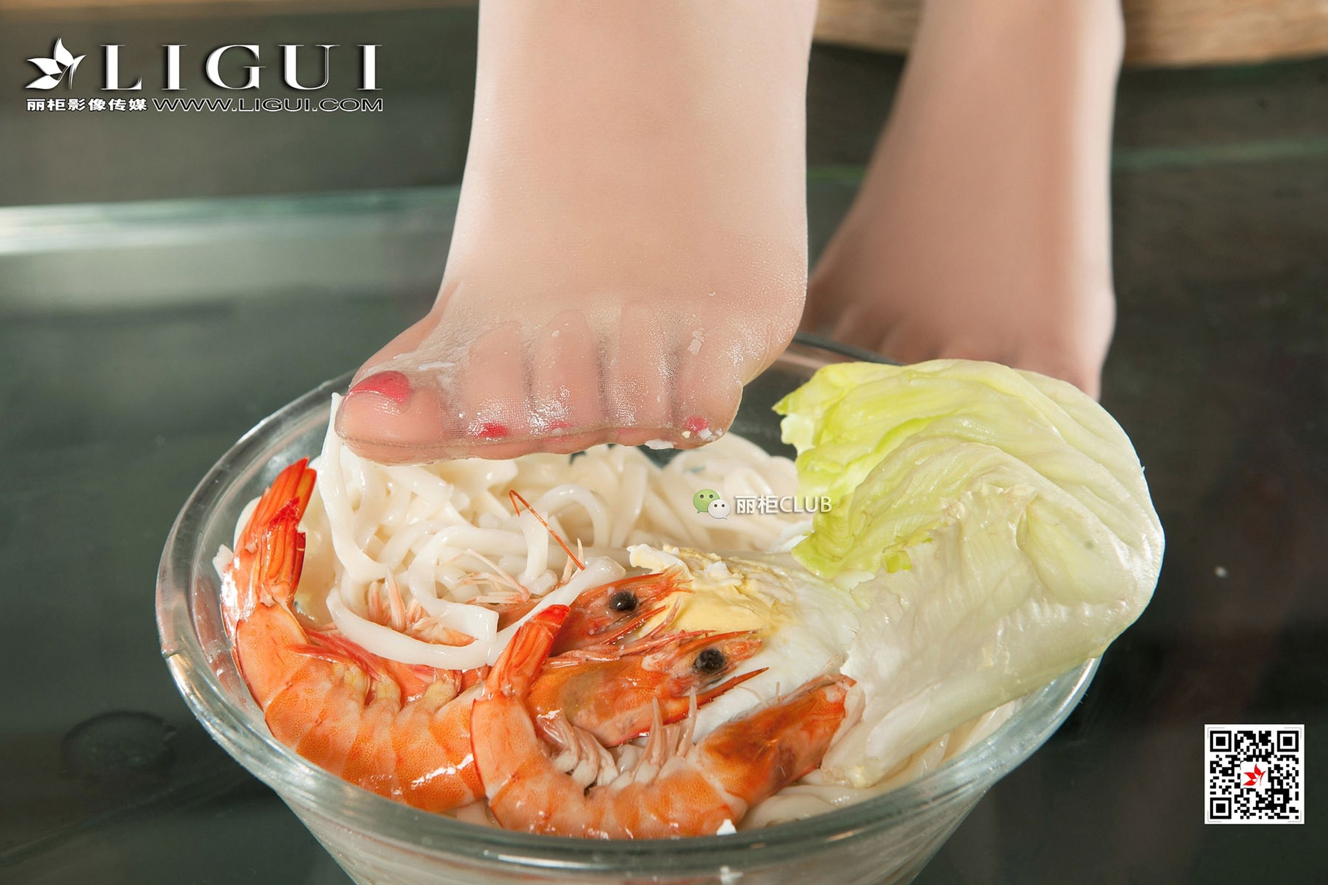 Model ice cream OLFood Silk Foot Ligui