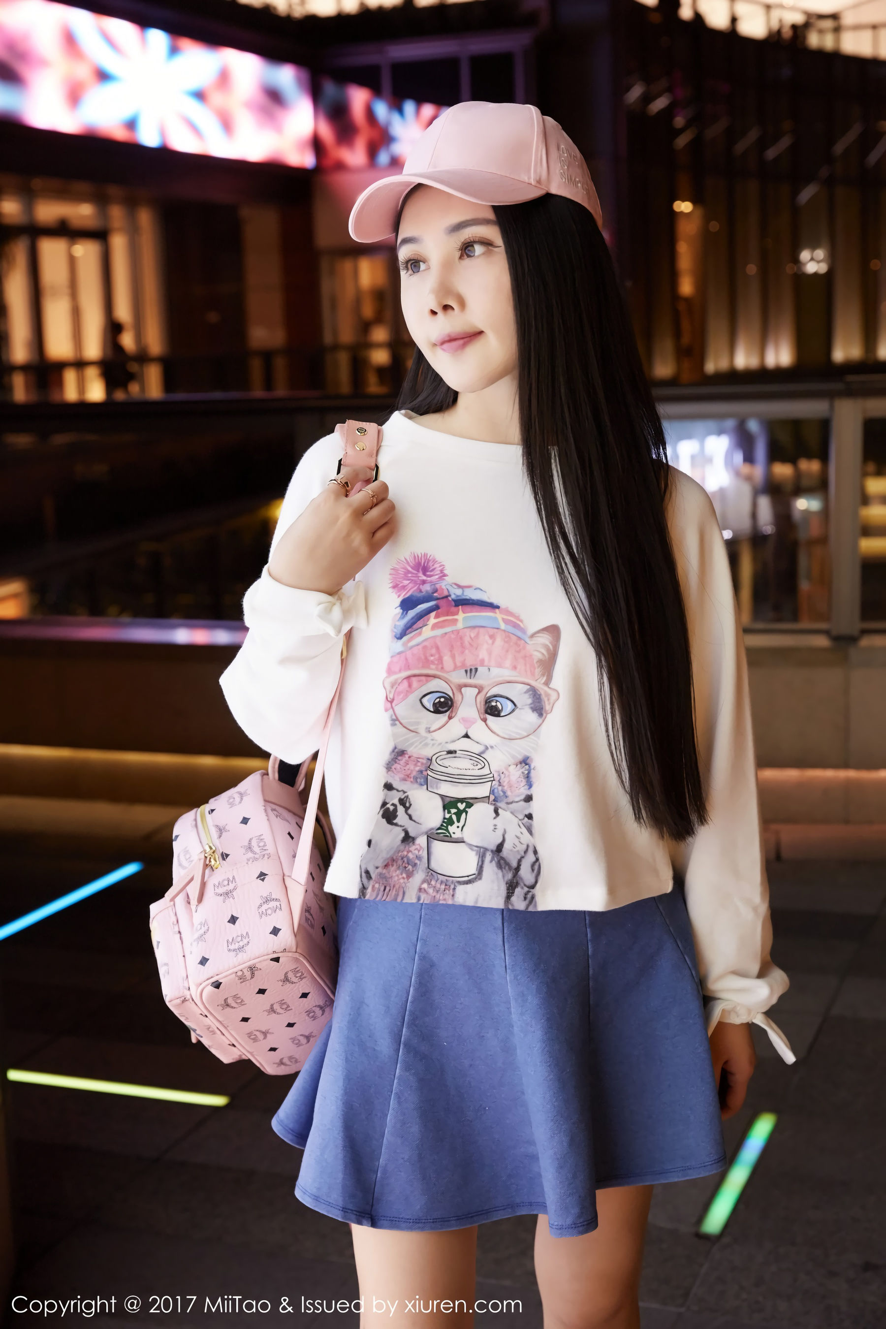 Xuan Xuan CECILIA Cowboy GoddessStreet Shooting Peach Club miitao Vol.084