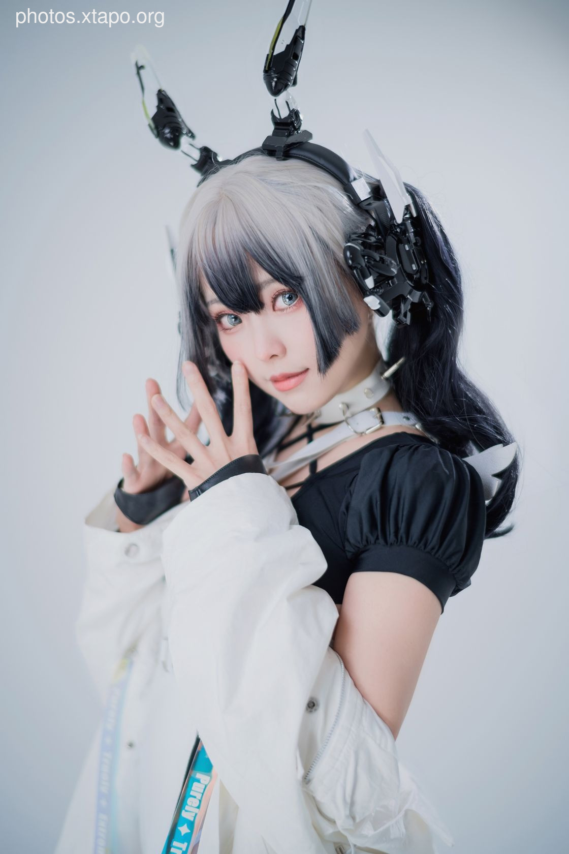 D- White cybergirl