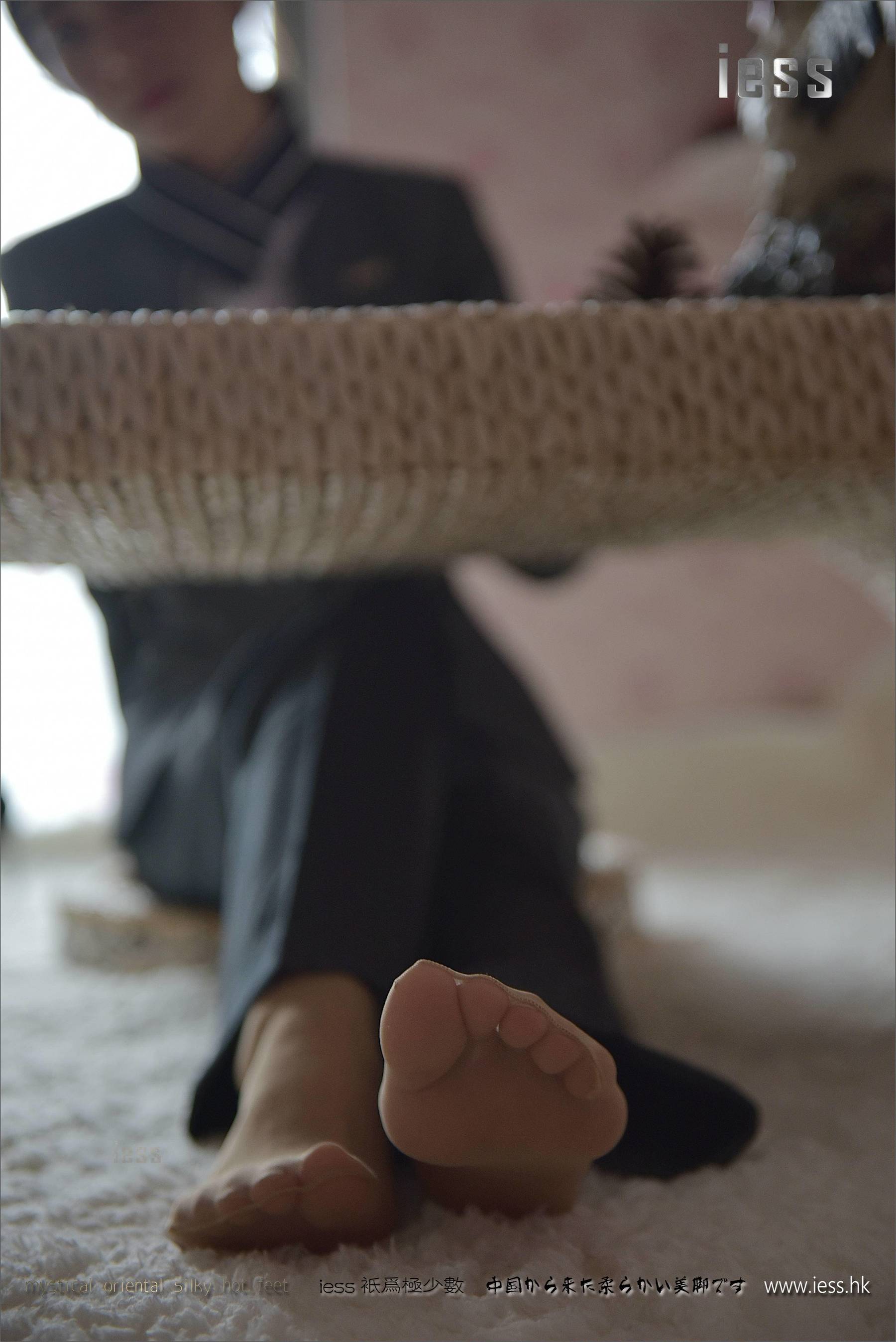 Silk Foot Bento 114 Little Six Little Six Pants Short Silk IESS Different Funbian