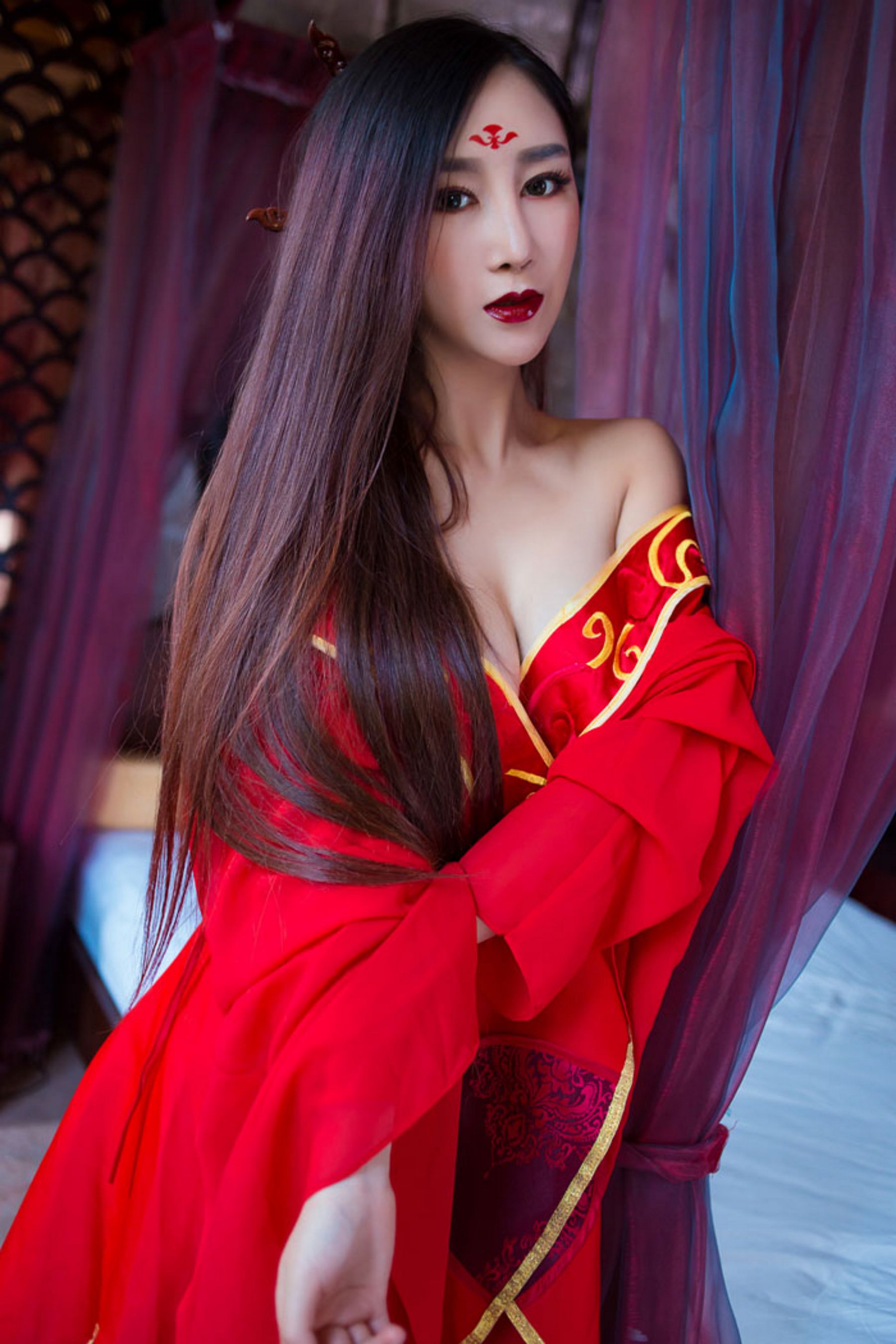 Zou Jingjing Flower Thousand Bone? Magic cos Xiuren Xiuren No.382