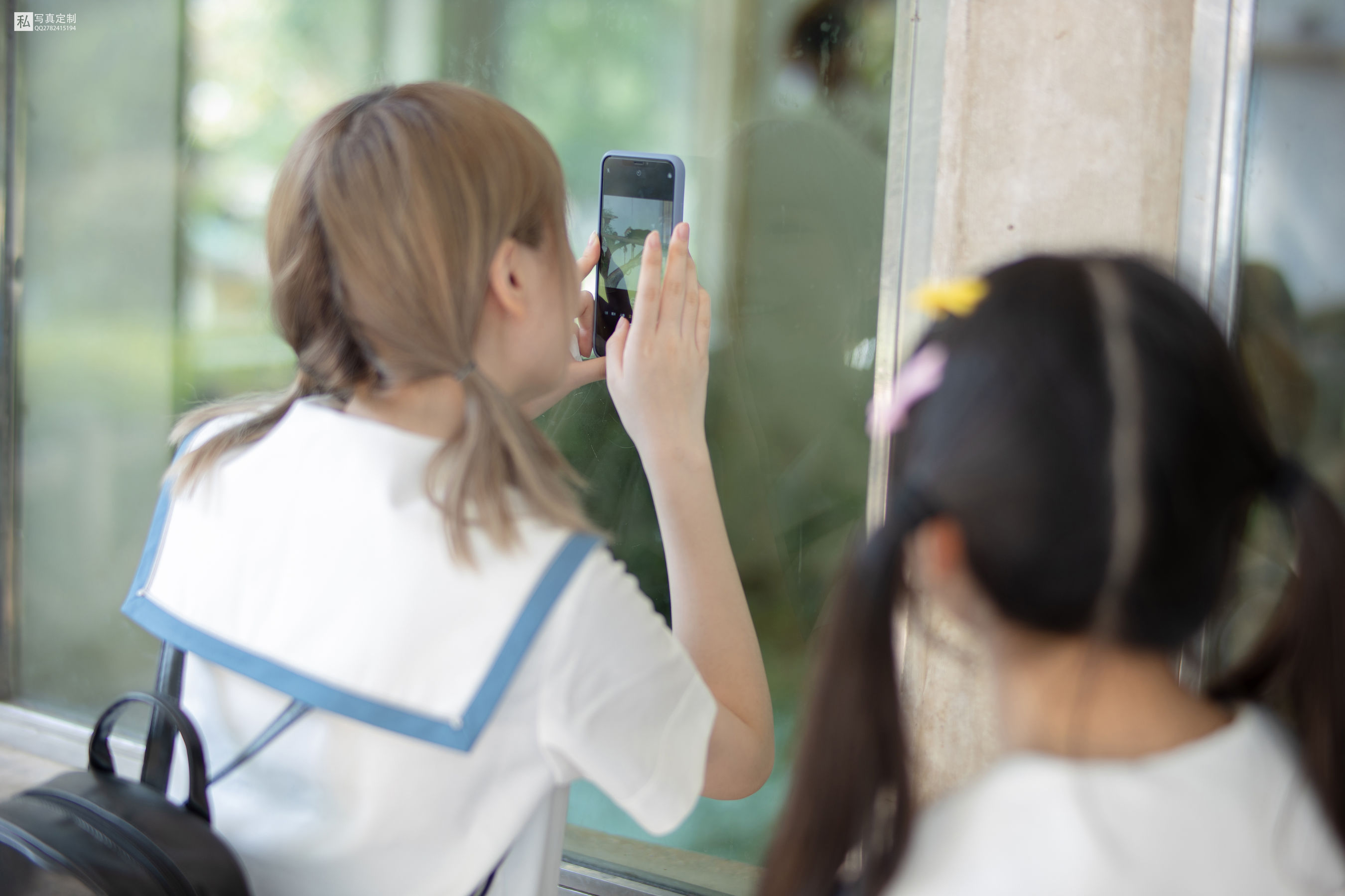 Mori Consortium JKFUN-025 Mo Mo & amp; AIKA 80D white silk overweight socks