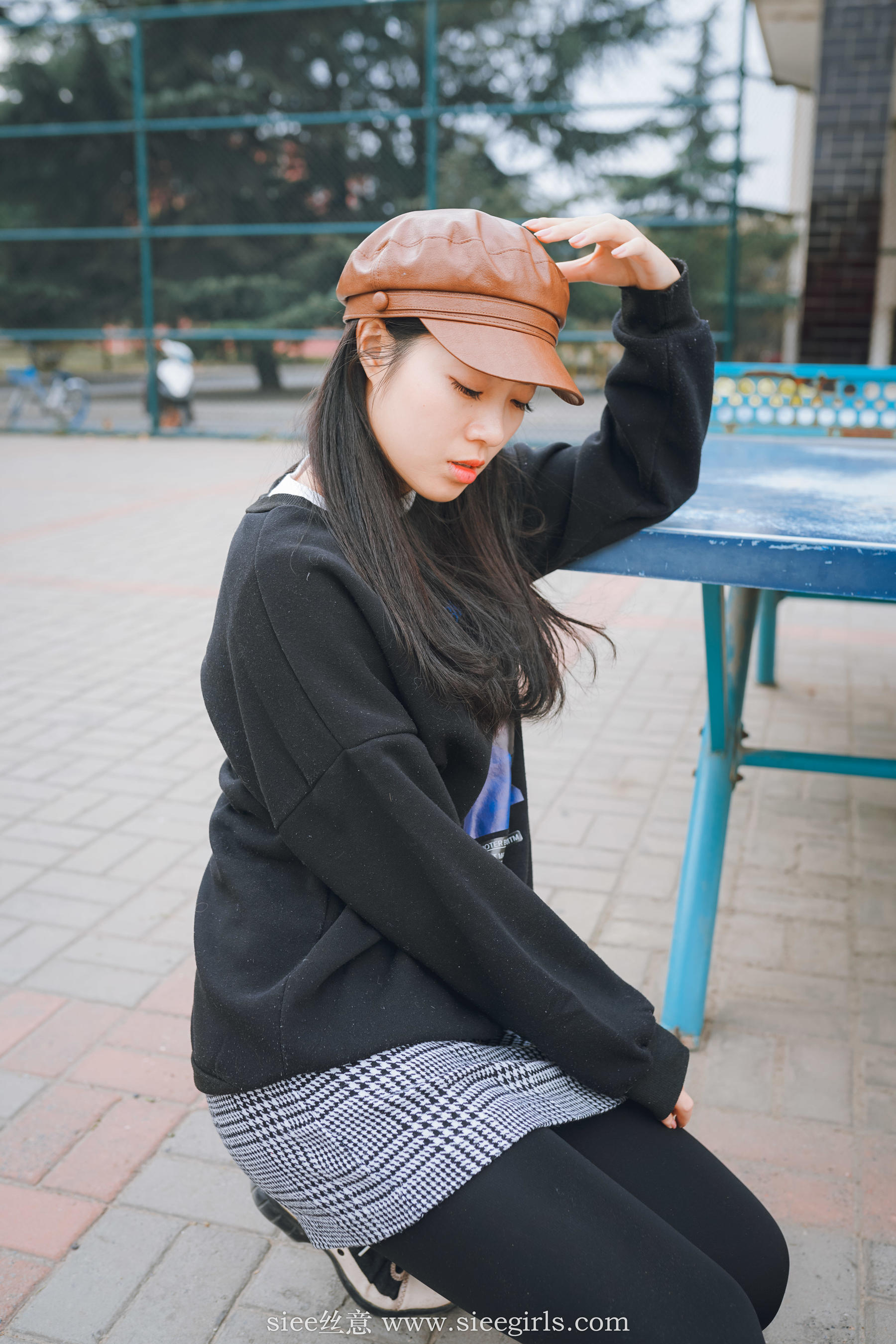 Si Yi Siee The romantic sisters of the bear