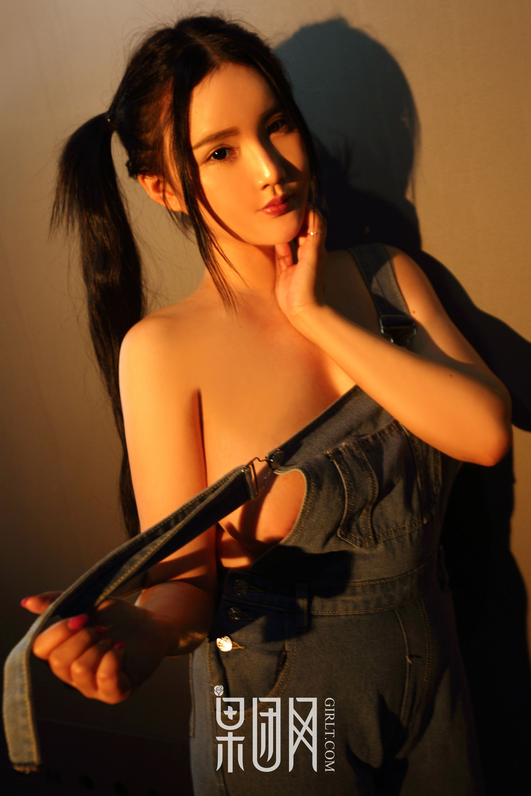 Kitty Zi Xi Zhenhao's Better Bathroom Wet Body Fruit Group Girlt No.003