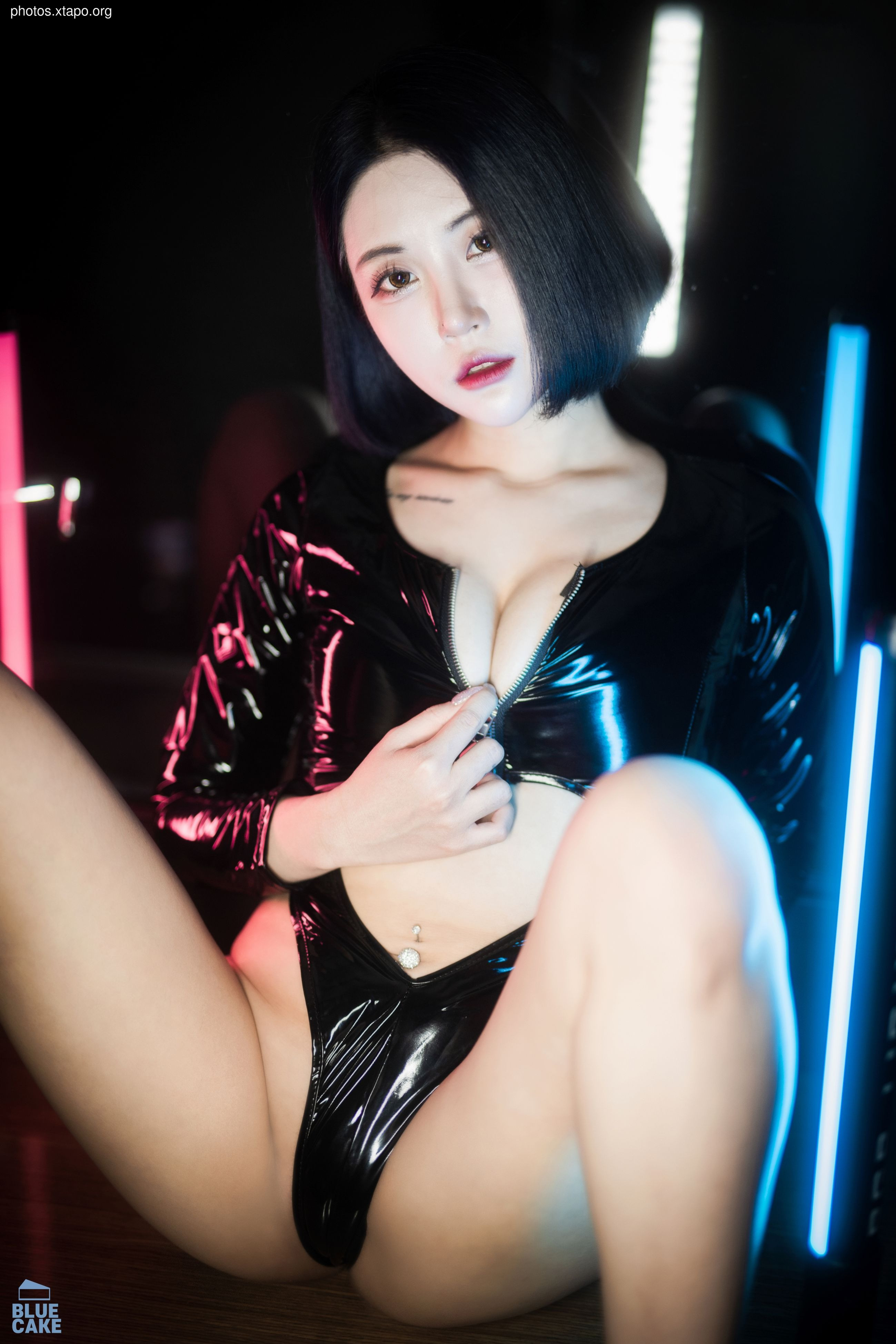 Bomi (보미) - BLUECAKE City of Night 76P-778MB