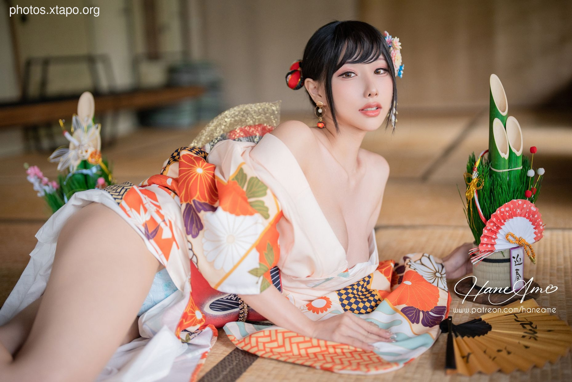 HaneAme 雨波 — Flower Print Kimono Girl