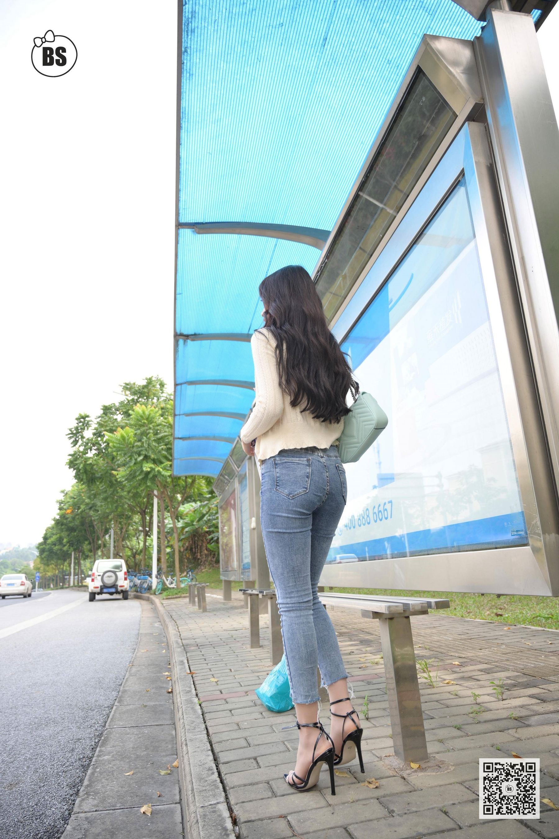 I want to think MX009 Mei West Bus Station Qiji Ji 4