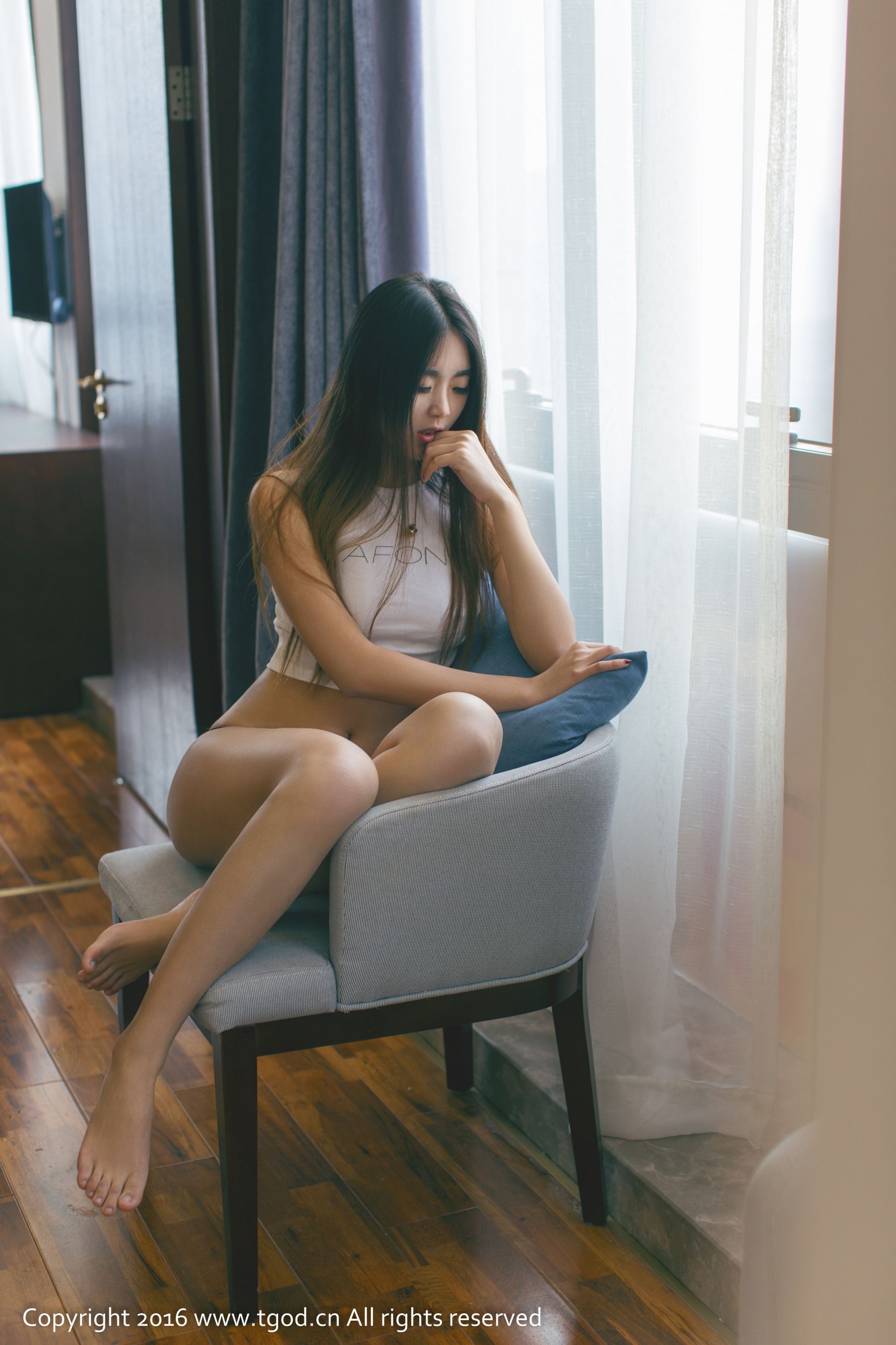 Coca -Cola Vicky Sweetheart Loli Pure Girl, Man is full of desire Push Goddess TGOD